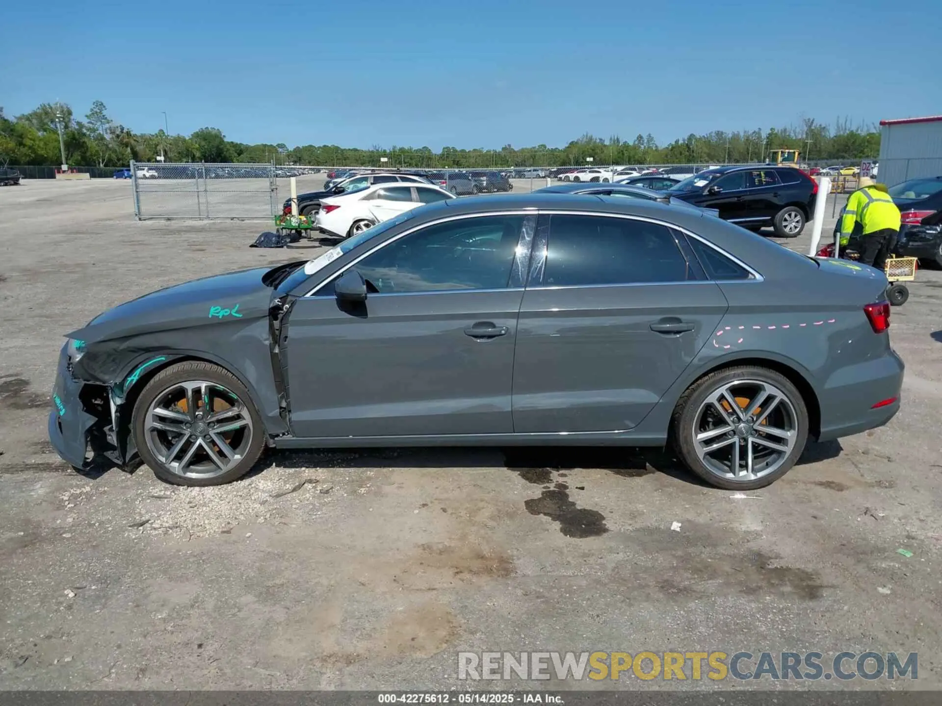14 Photograph of a damaged car WAUAUGFF1K1014982 AUDI A3 2019