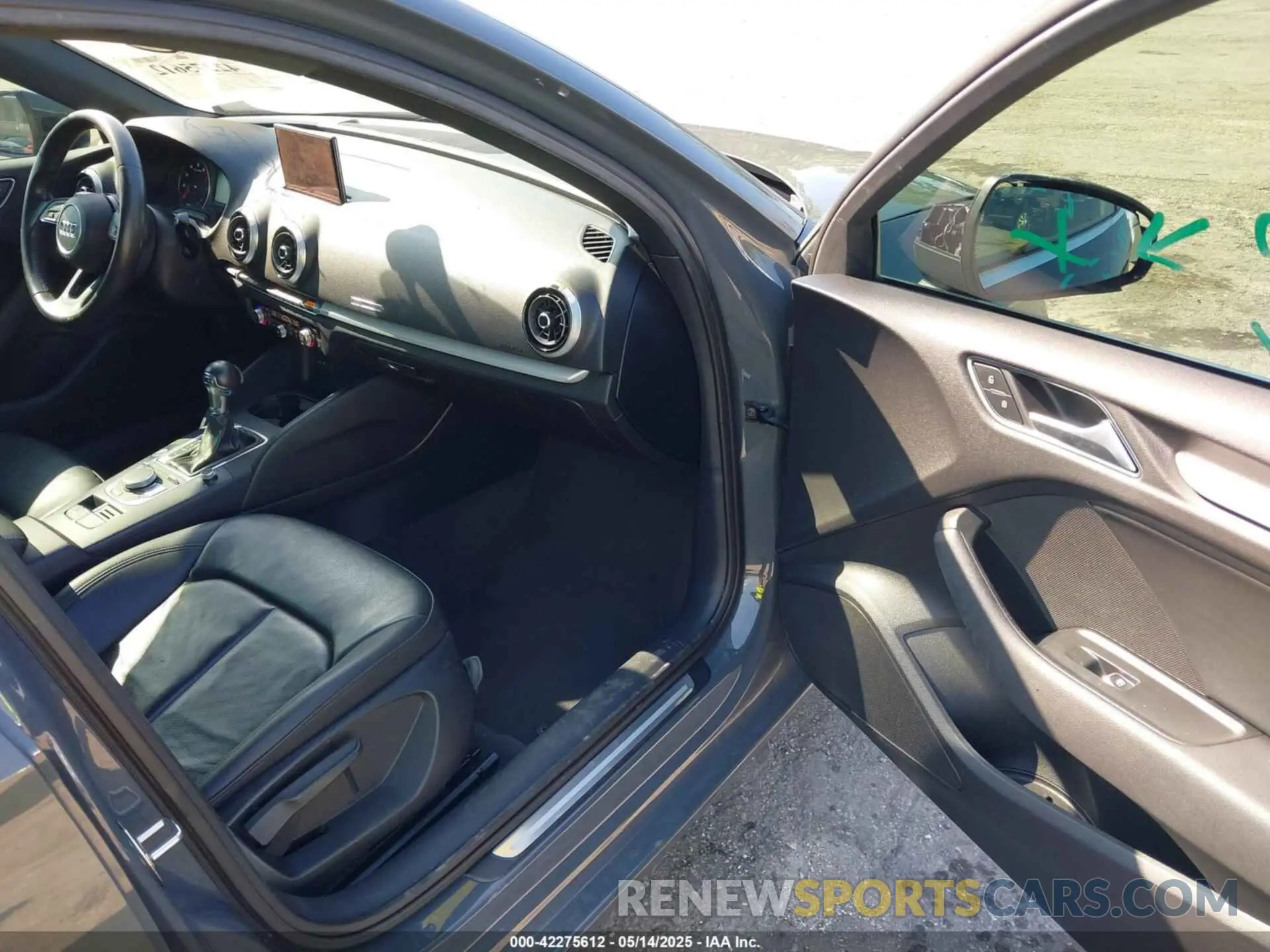 5 Photograph of a damaged car WAUAUGFF1K1014982 AUDI A3 2019