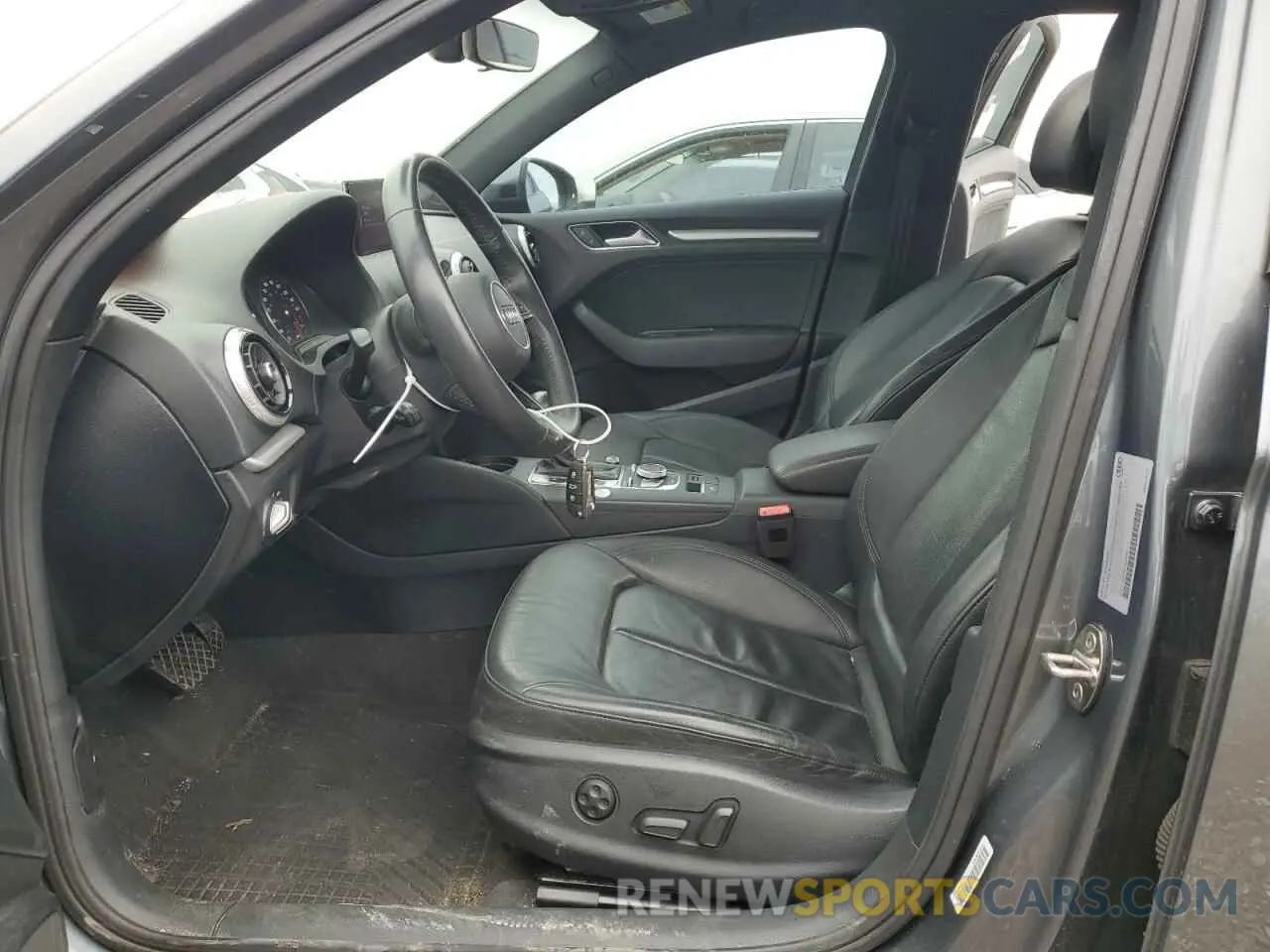 7 Photograph of a damaged car WAUAUGFF3KA085455 AUDI A3 2019