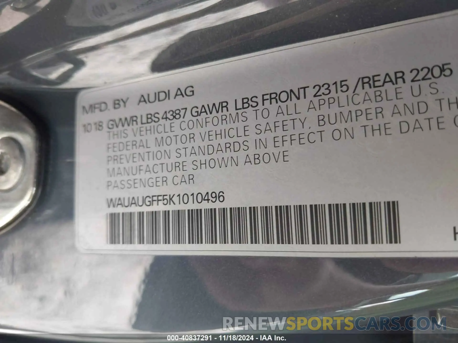 9 Photograph of a damaged car WAUAUGFF5K1010496 AUDI A3 2019
