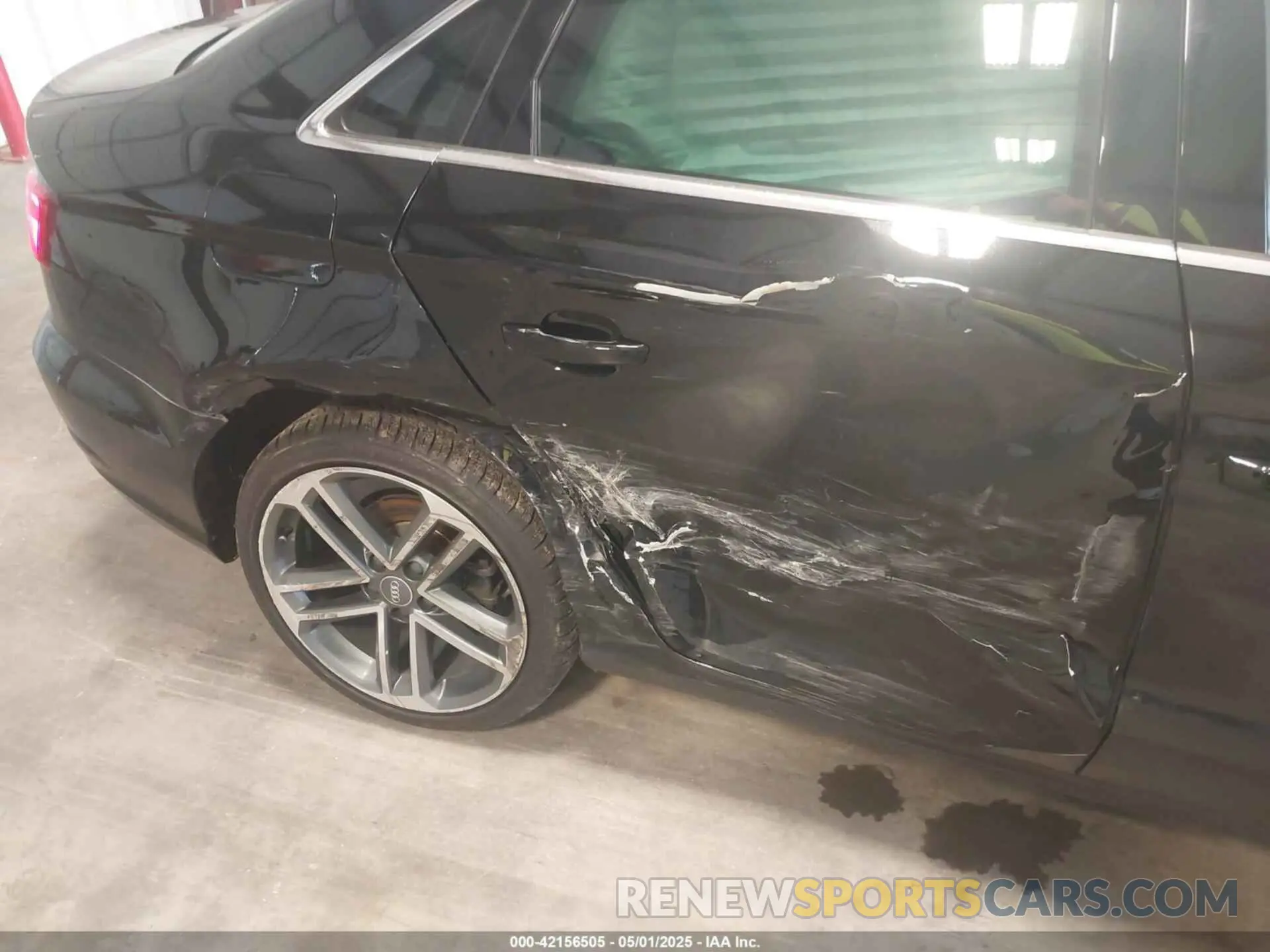 12 Photograph of a damaged car WAUAUGFF5K1010952 AUDI A3 2019