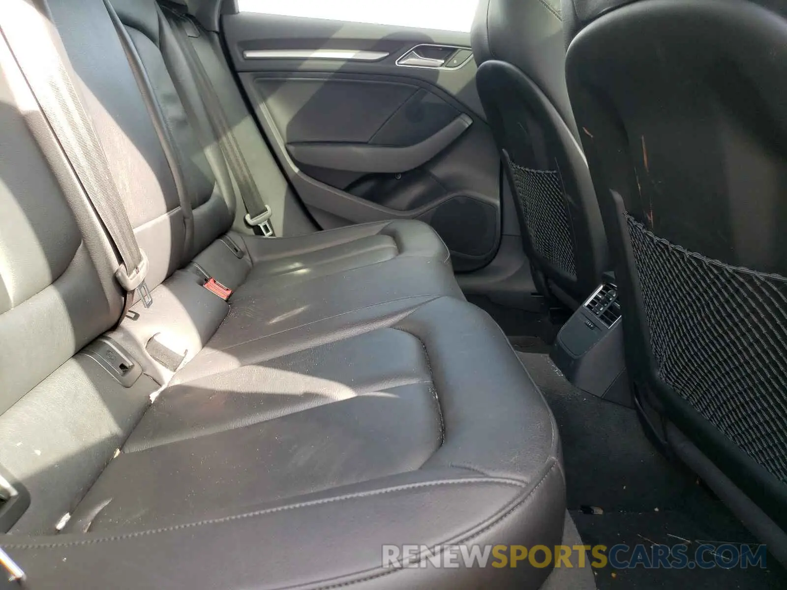 6 Photograph of a damaged car WAUAUGFF7K1022620 AUDI A3 2019