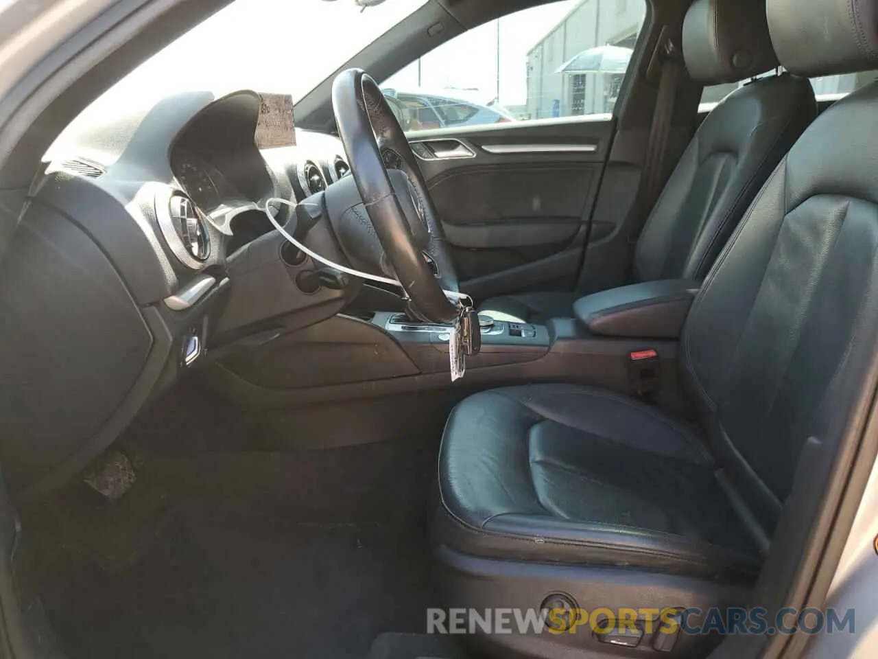 7 Photograph of a damaged car WAUAUGFF8K1016034 AUDI A3 2019