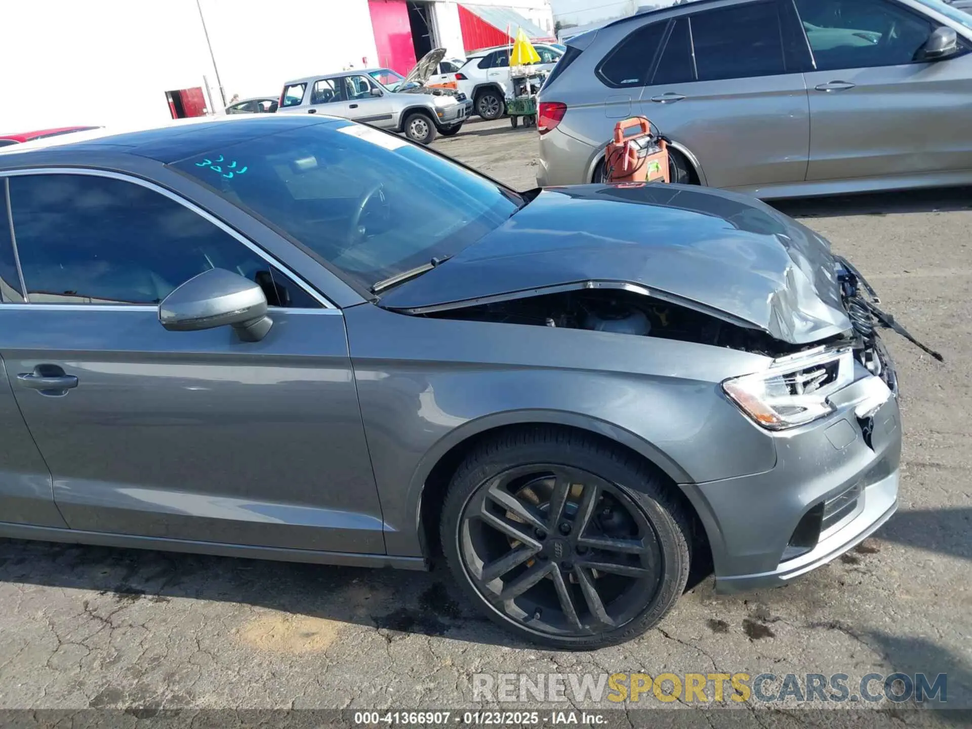 18 Photograph of a damaged car WAUAUGFF8K1024750 AUDI A3 2019