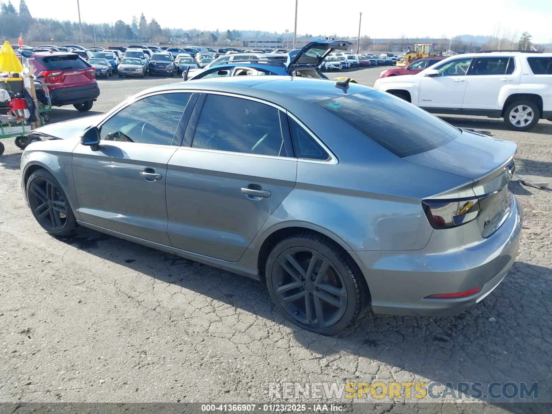 3 Photograph of a damaged car WAUAUGFF8K1024750 AUDI A3 2019