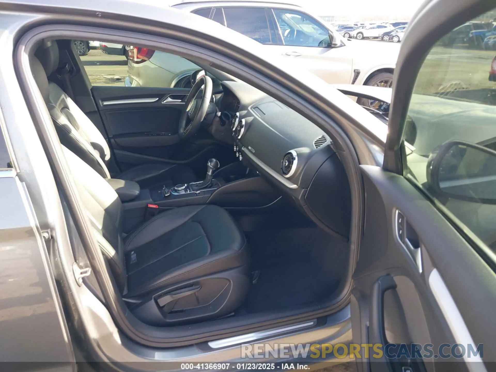 5 Photograph of a damaged car WAUAUGFF8K1024750 AUDI A3 2019