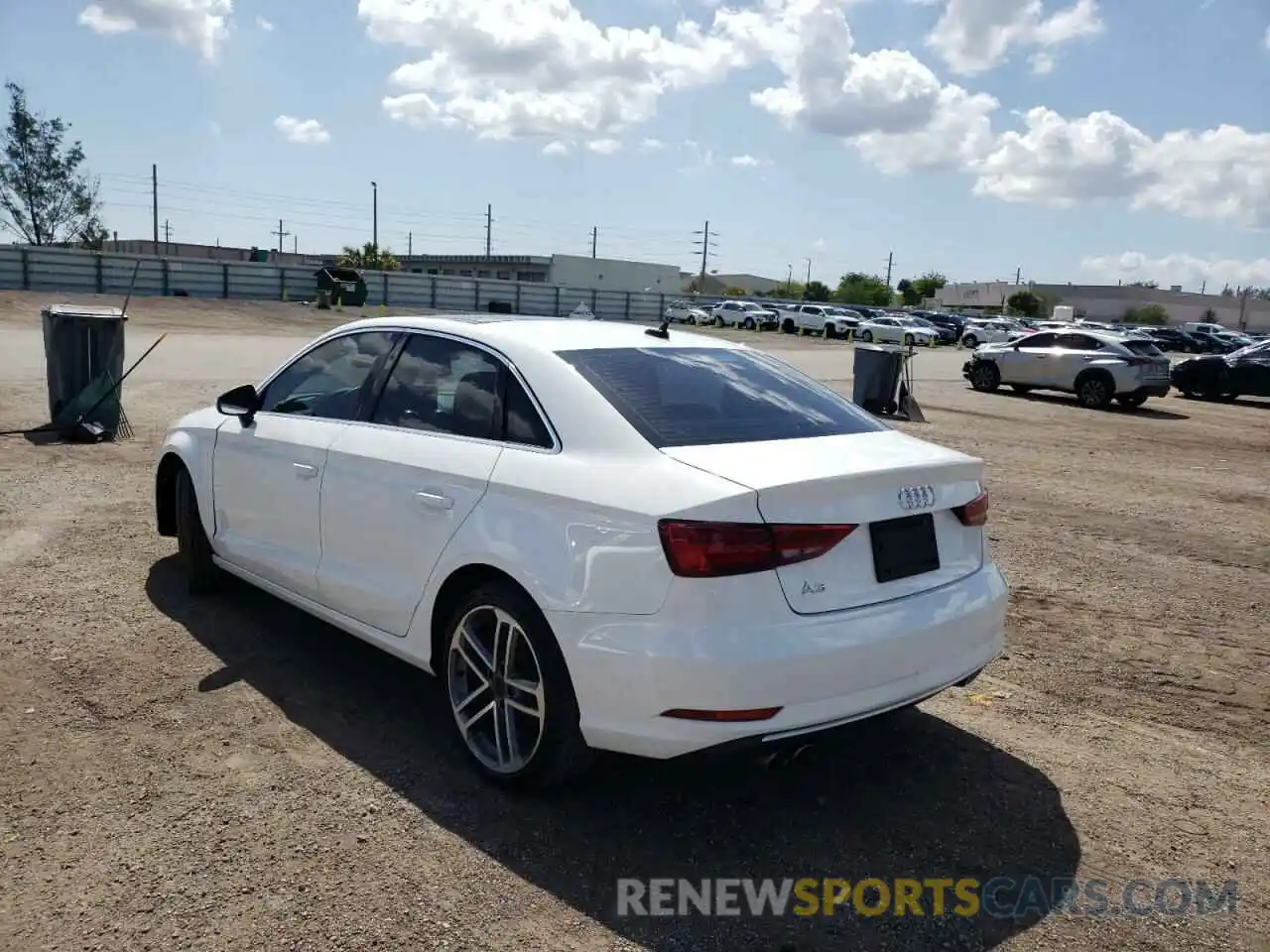 3 Photograph of a damaged car WAUAUGFFXK1012275 AUDI A3 2019