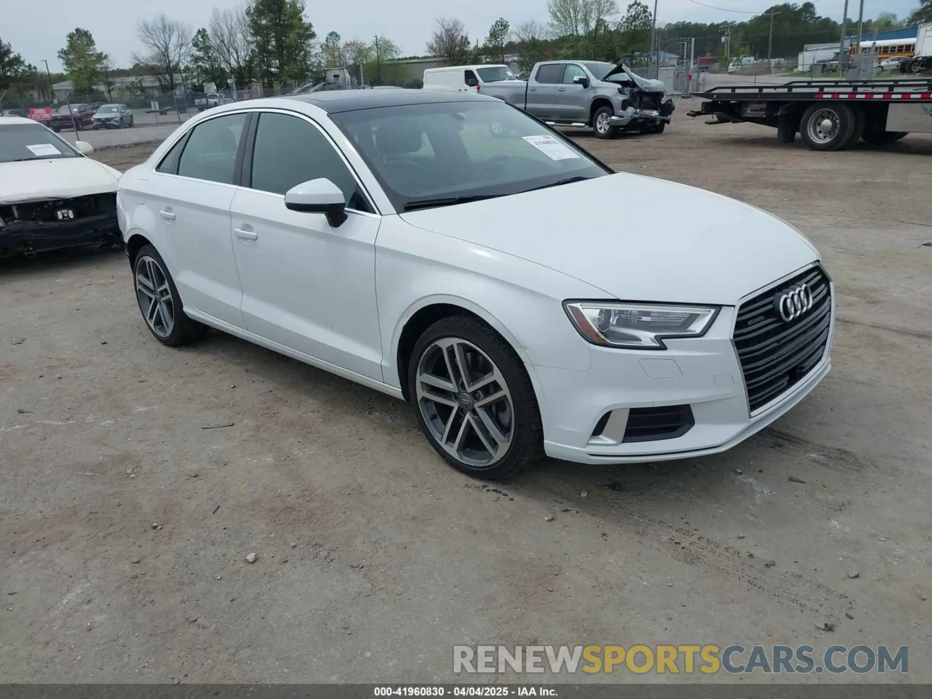 1 Photograph of a damaged car WAUBEGFF1K1018080 AUDI A3 2019