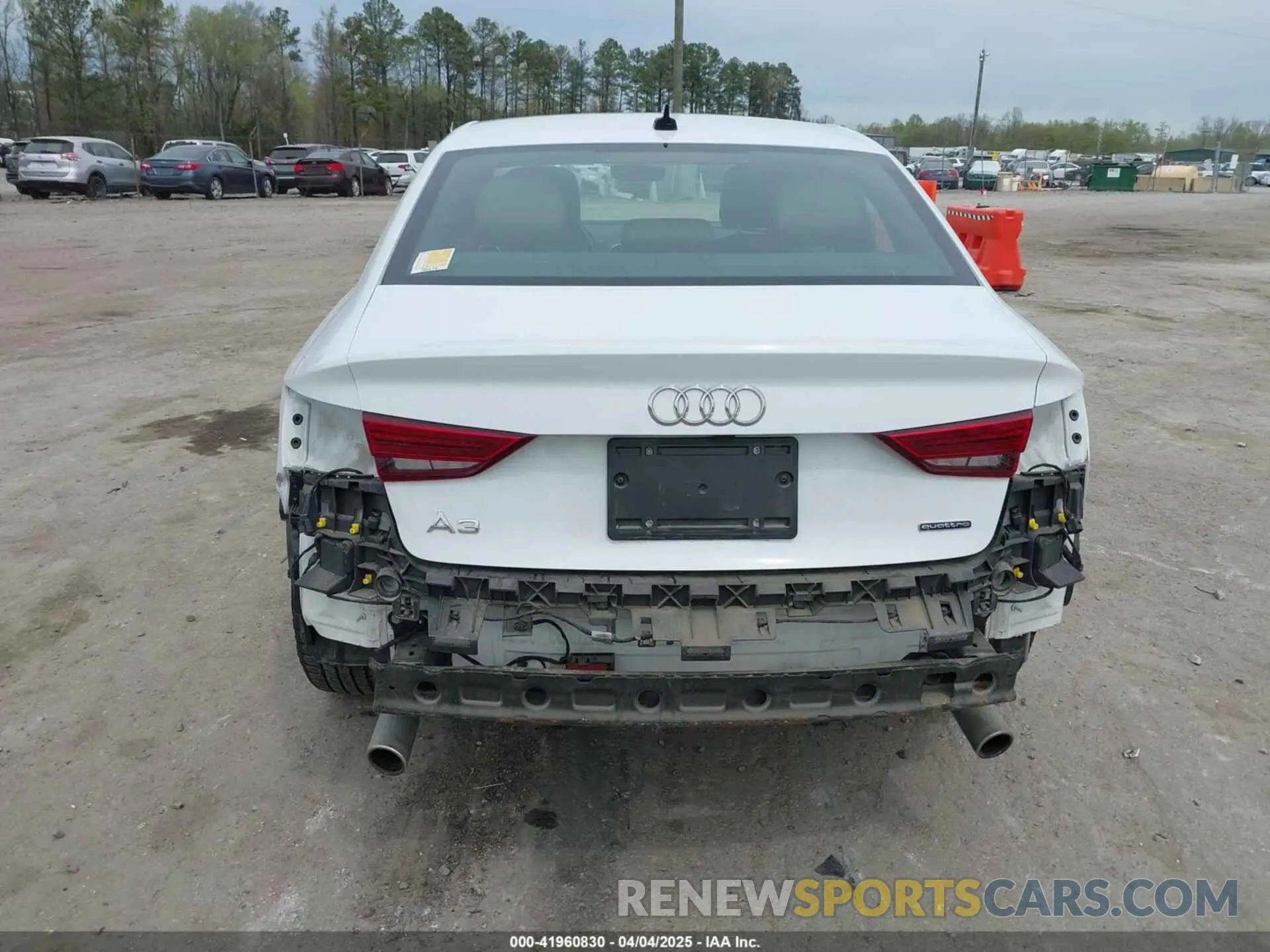 17 Photograph of a damaged car WAUBEGFF1K1018080 AUDI A3 2019