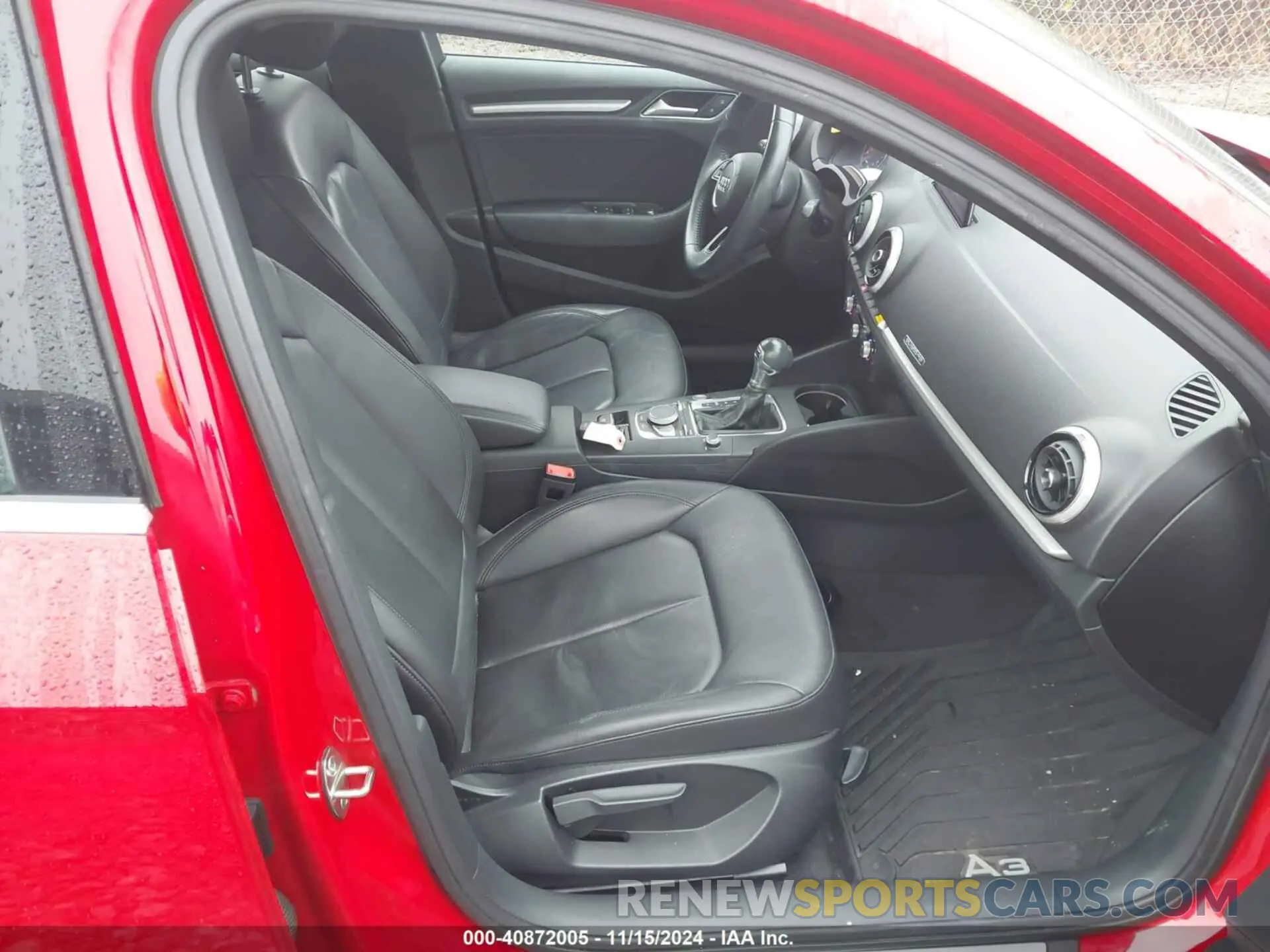 5 Photograph of a damaged car WAUBEGFF4KA122305 AUDI A3 2019