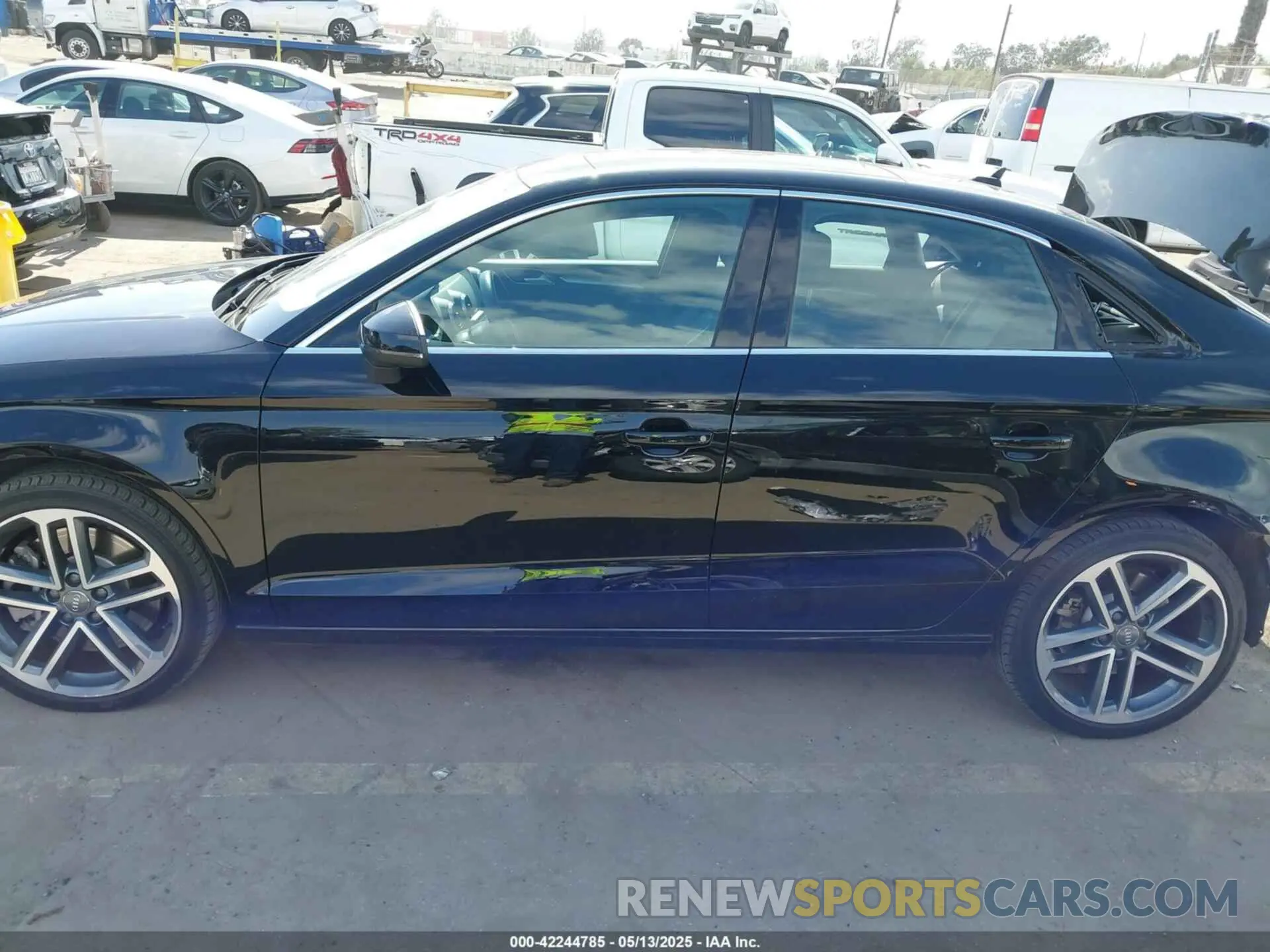 15 Photograph of a damaged car WAUBEGFF5KA091324 AUDI A3 2019