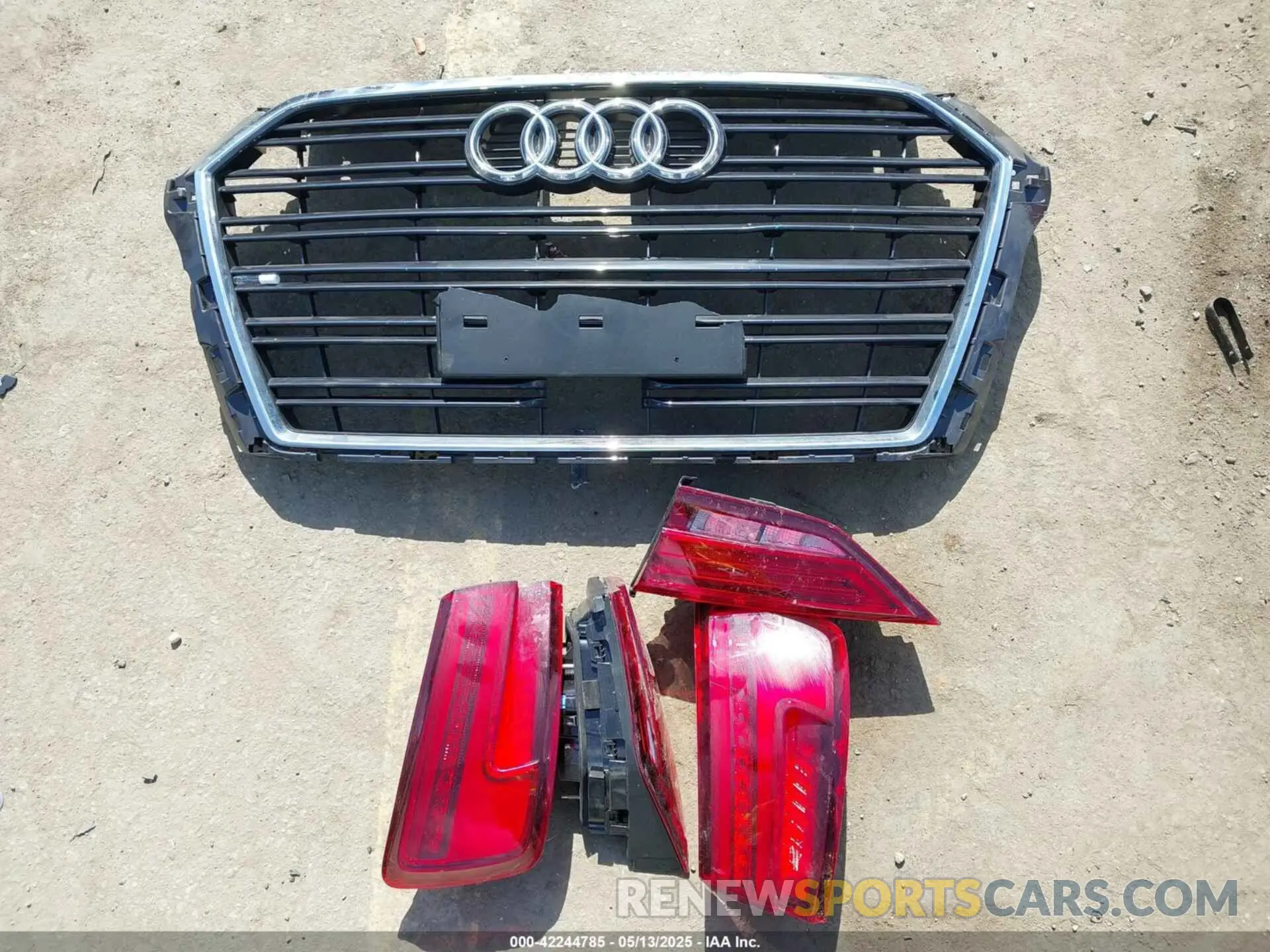 18 Photograph of a damaged car WAUBEGFF5KA091324 AUDI A3 2019