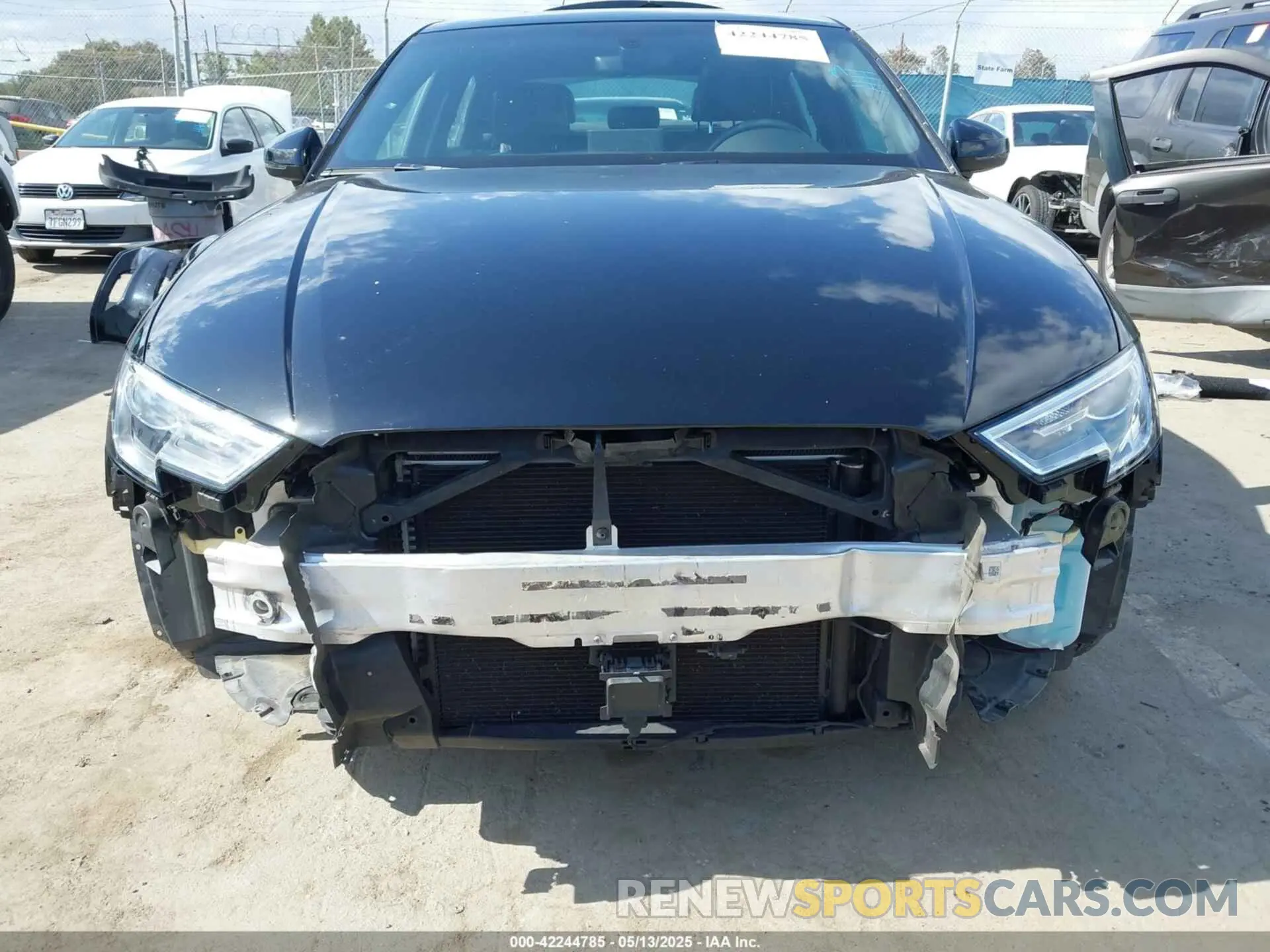 6 Photograph of a damaged car WAUBEGFF5KA091324 AUDI A3 2019