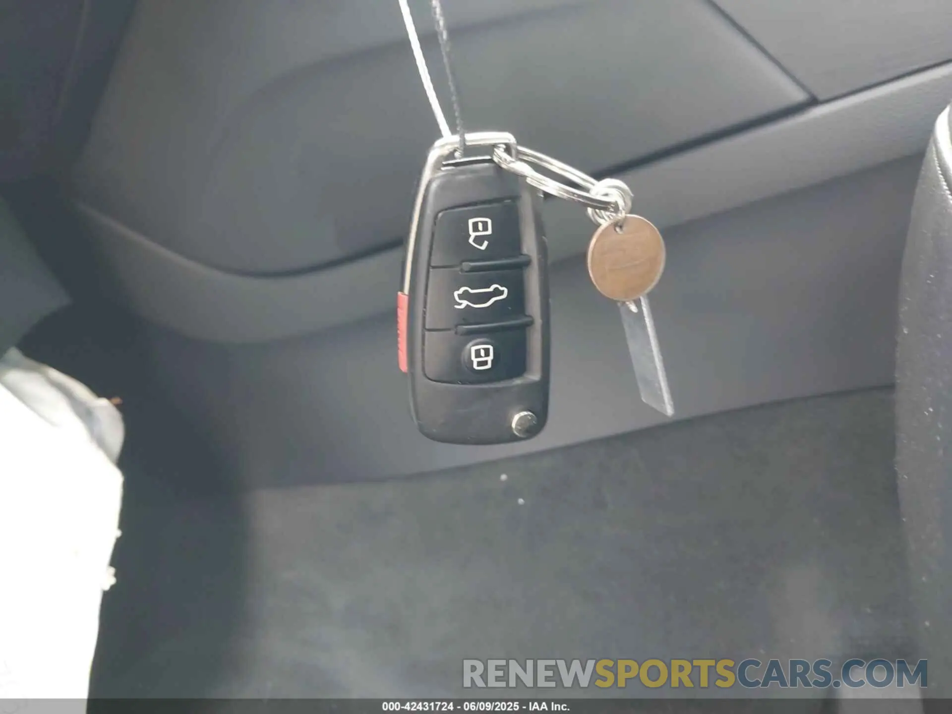 11 Photograph of a damaged car WAUGUGFF4KA093705 AUDI A3 2019