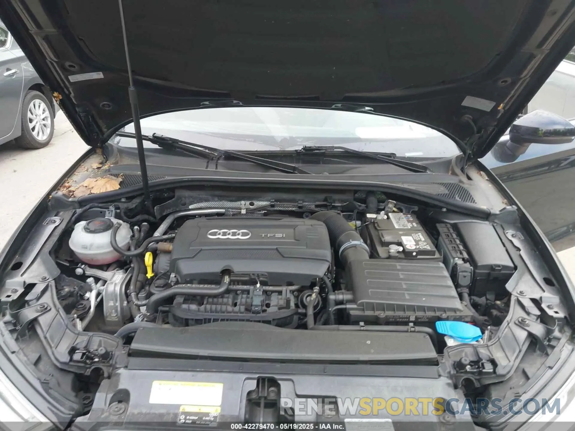 10 Photograph of a damaged car WAUJEGFF6K1017339 AUDI A3 2019