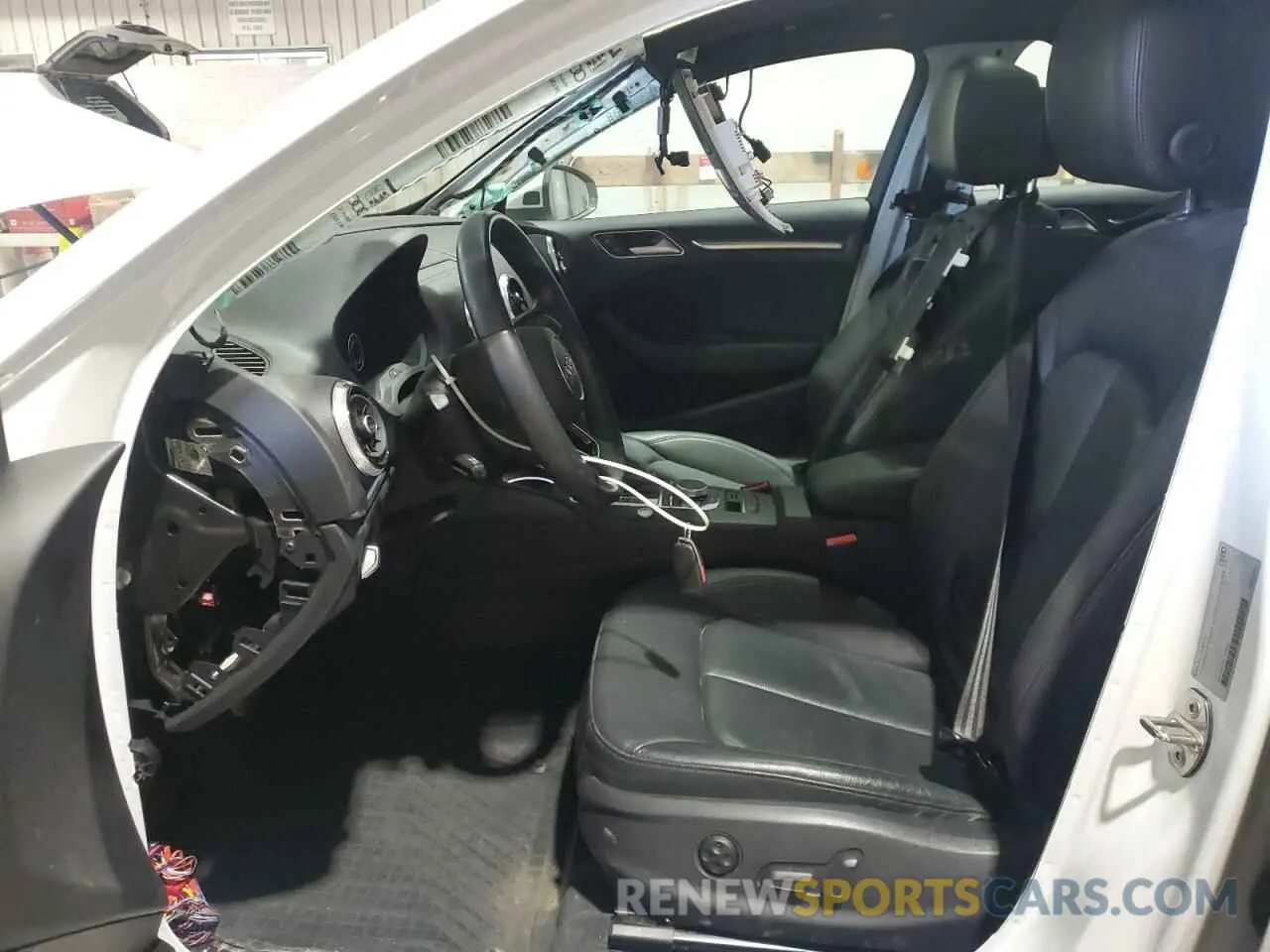 7 Photograph of a damaged car WAUJEGFFXK1016534 AUDI A3 2019