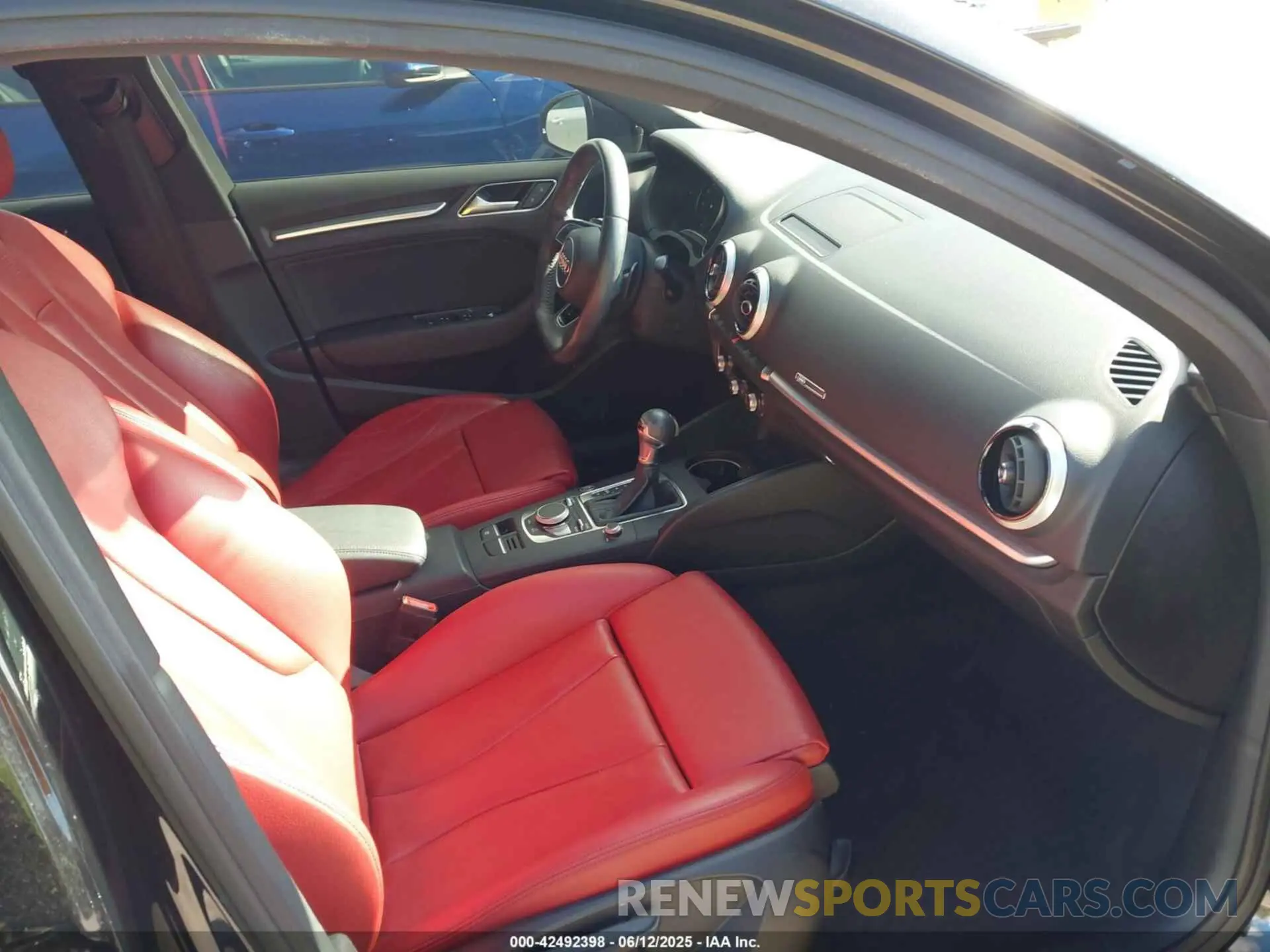 5 Photograph of a damaged car WAUAUGFF1LA097556 AUDI A3 2020