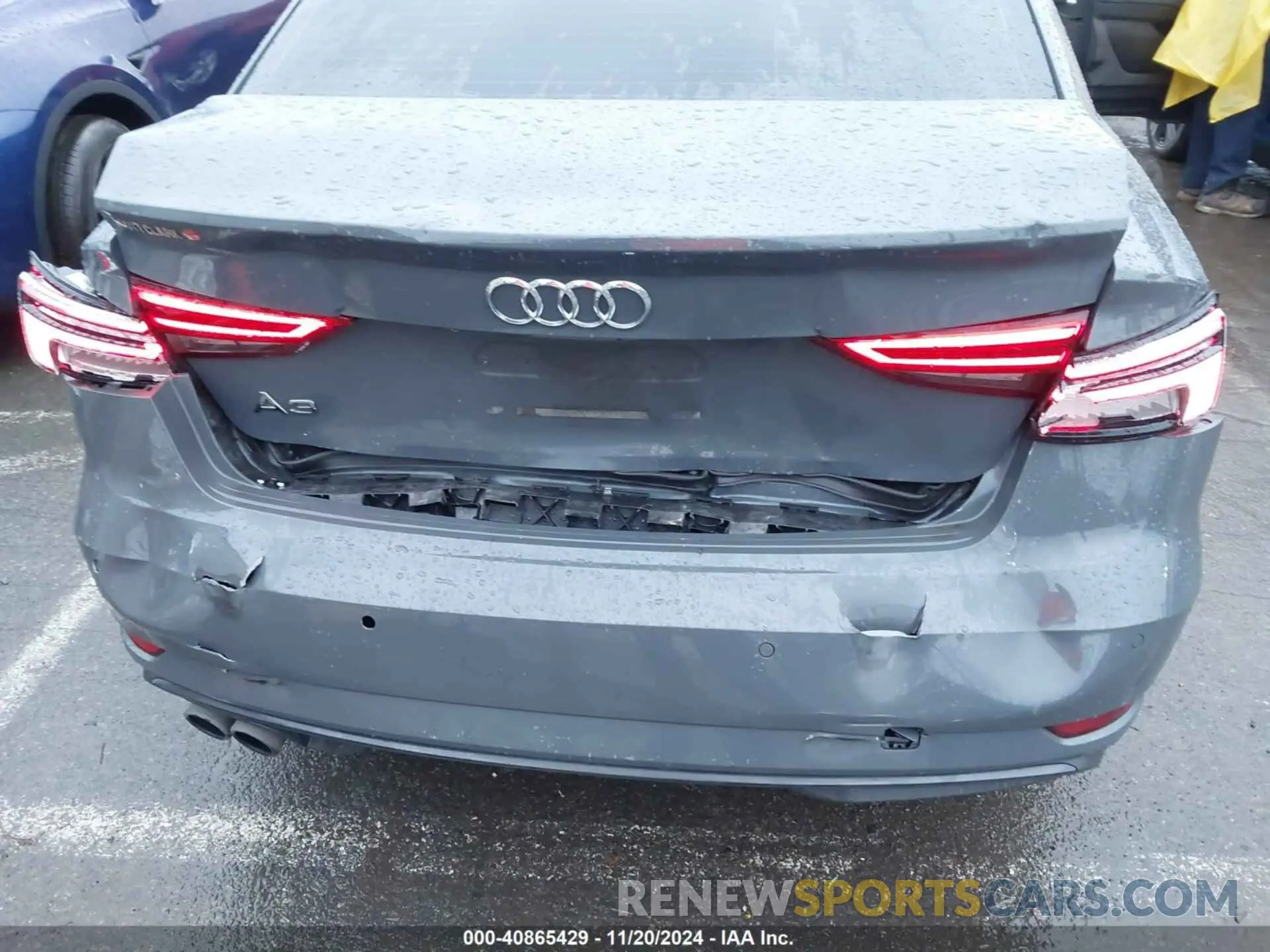 6 Photograph of a damaged car WAUAUGFF7LA101951 AUDI A3 2020