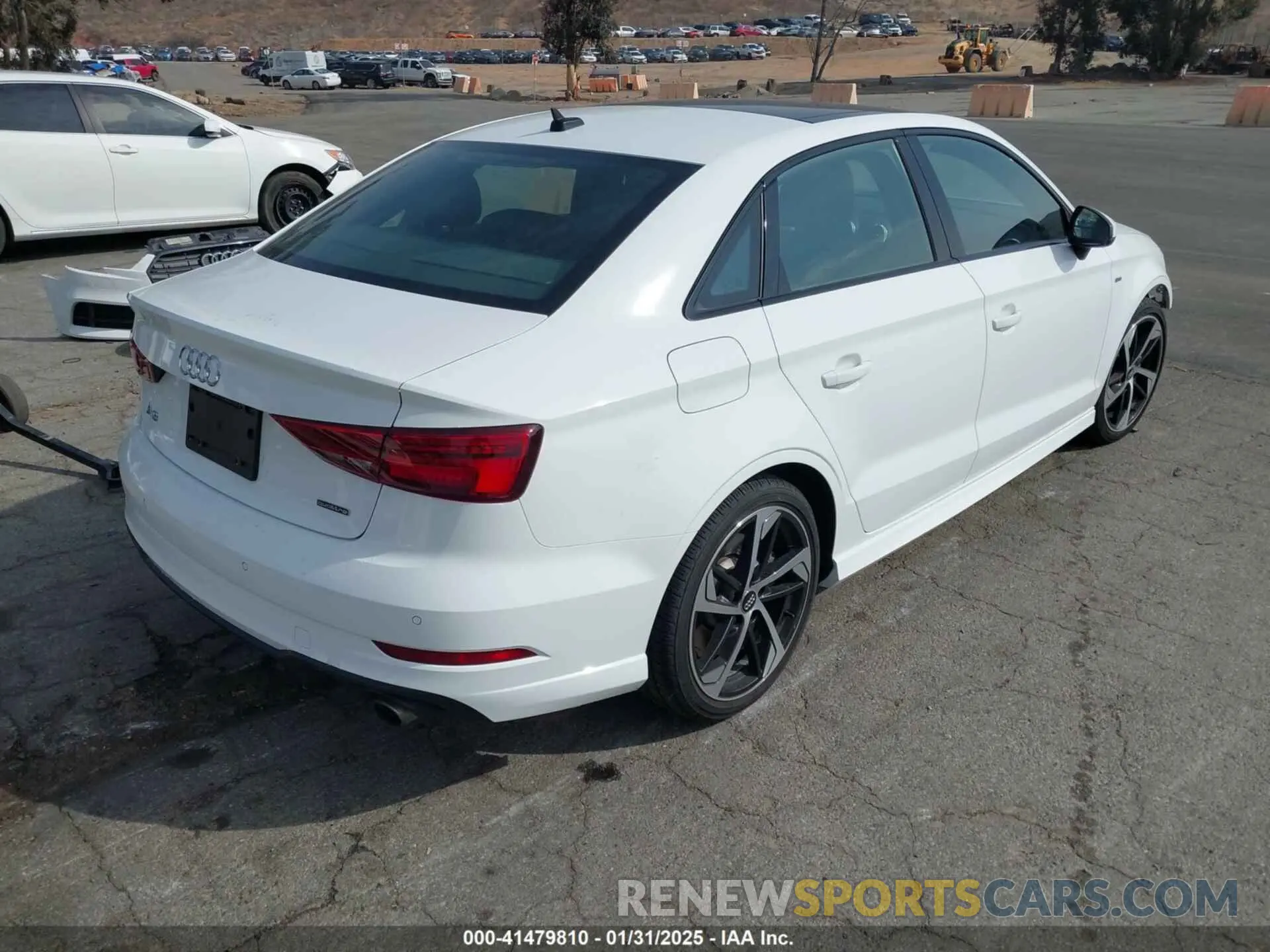4 Photograph of a damaged car WAUBEGFF0LA057518 AUDI A3 2020