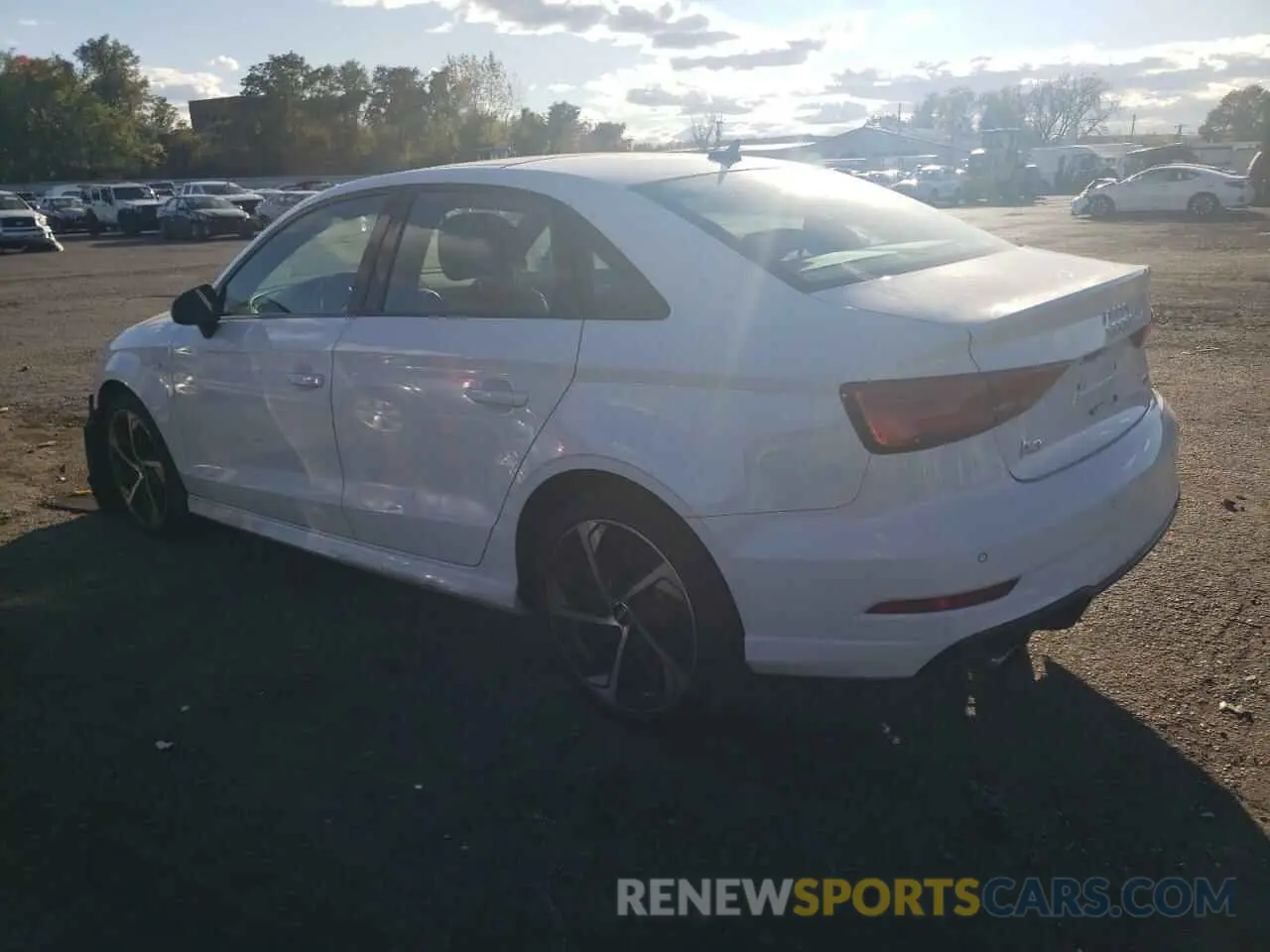 2 Photograph of a damaged car WAUBEGFF3LA105769 AUDI A3 2020