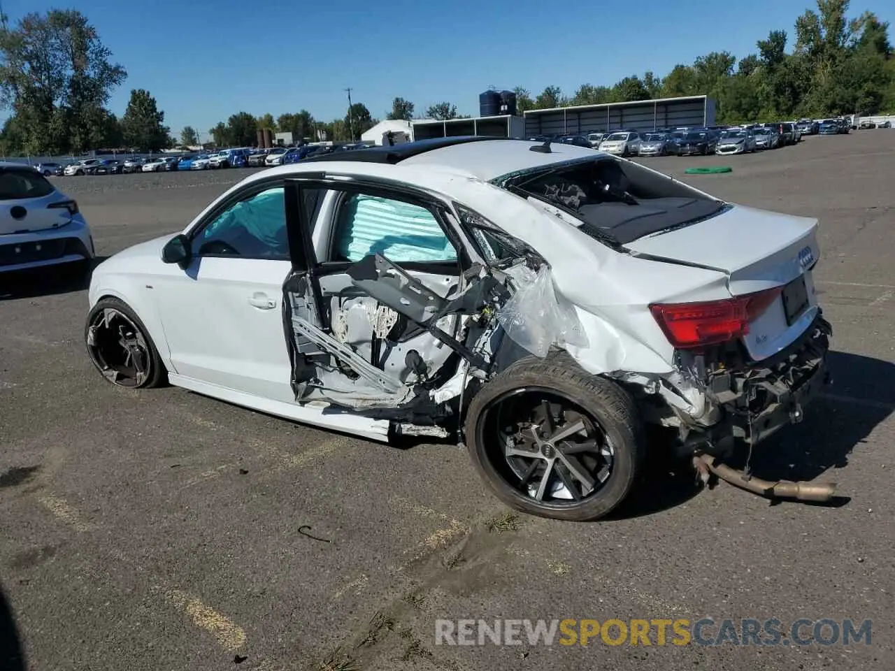 2 Photograph of a damaged car WAUBEGFF5LA005219 AUDI A3 2020