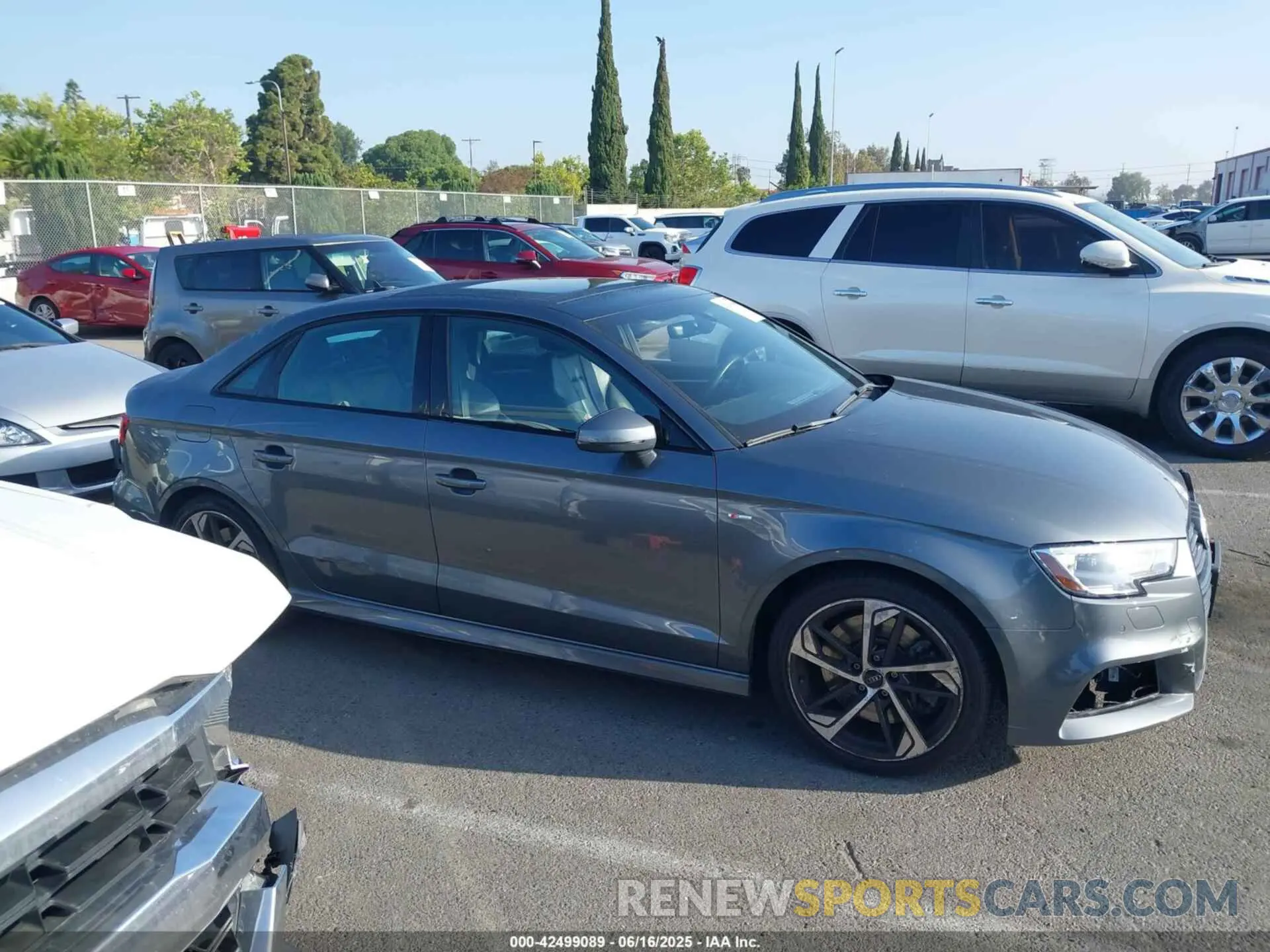 13 Photograph of a damaged car WAUBEGFF7LA056186 AUDI A3 2020
