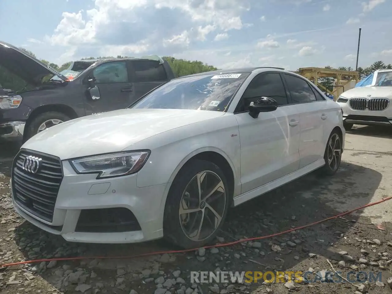 1 Photograph of a damaged car WAUBEGFF7LA094209 AUDI A3 2020