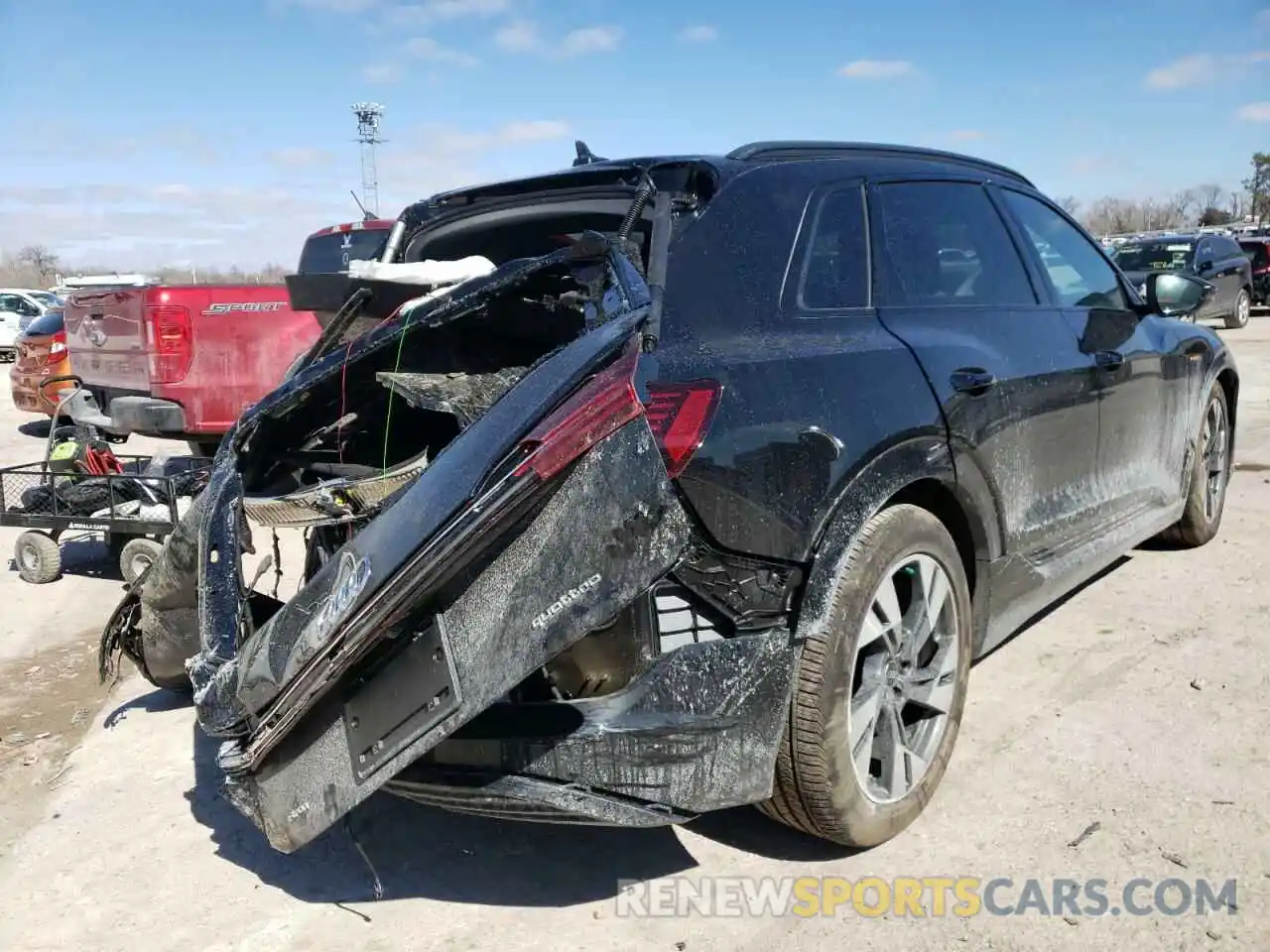 4 Photograph of a damaged car WA1AABGE0NB013447 AUDI A3 2022