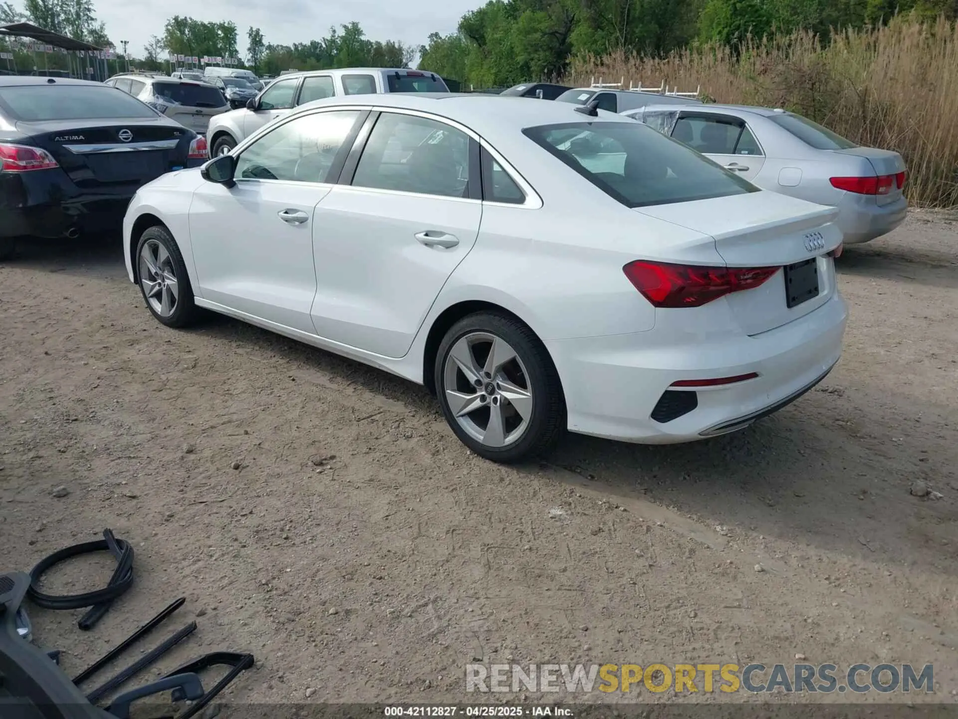 3 Photograph of a damaged car WAUAUDGY2NA033575 AUDI A3 2022
