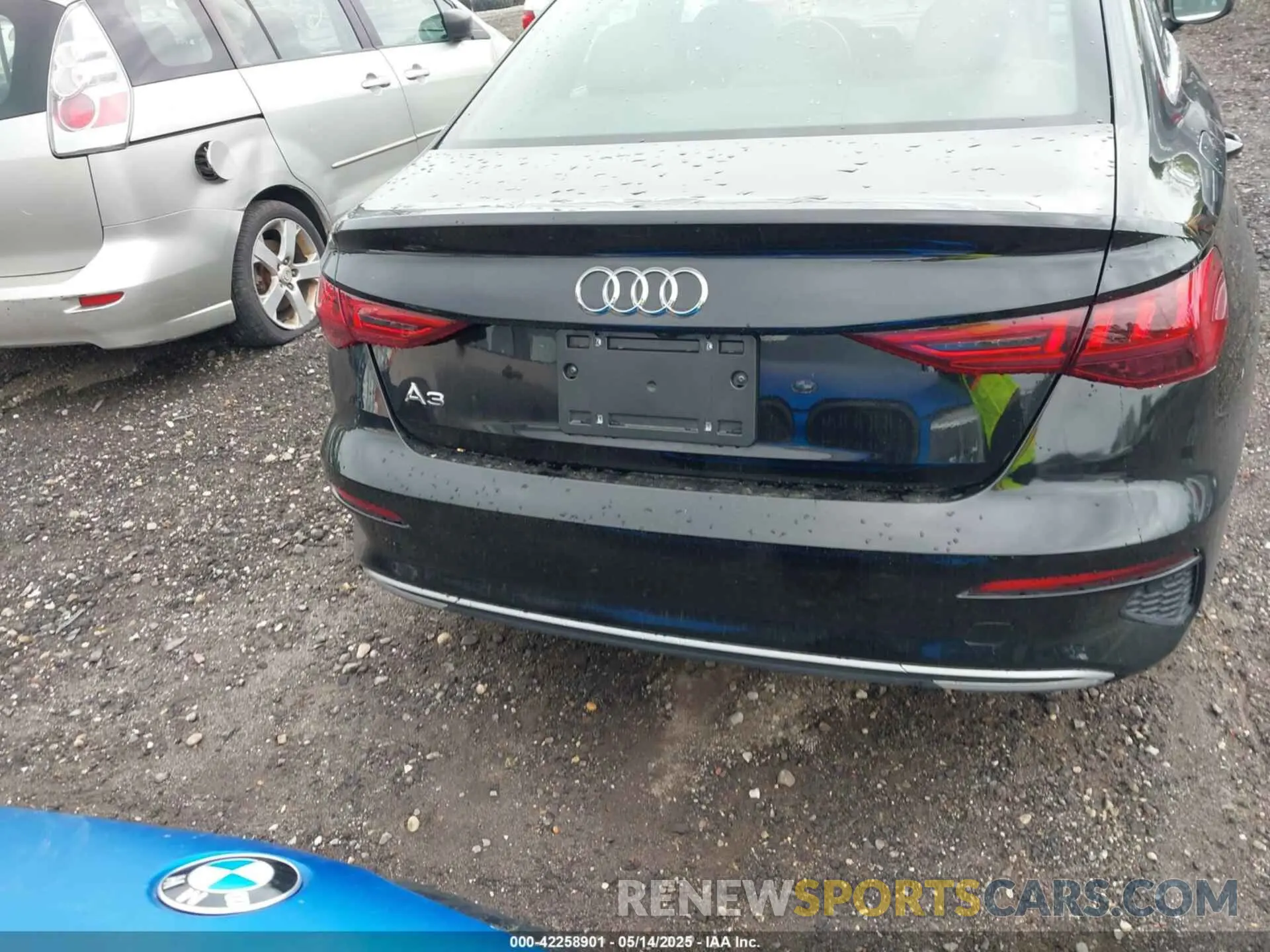 16 Photograph of a damaged car WAUAUDGY2NA035603 AUDI A3 2022