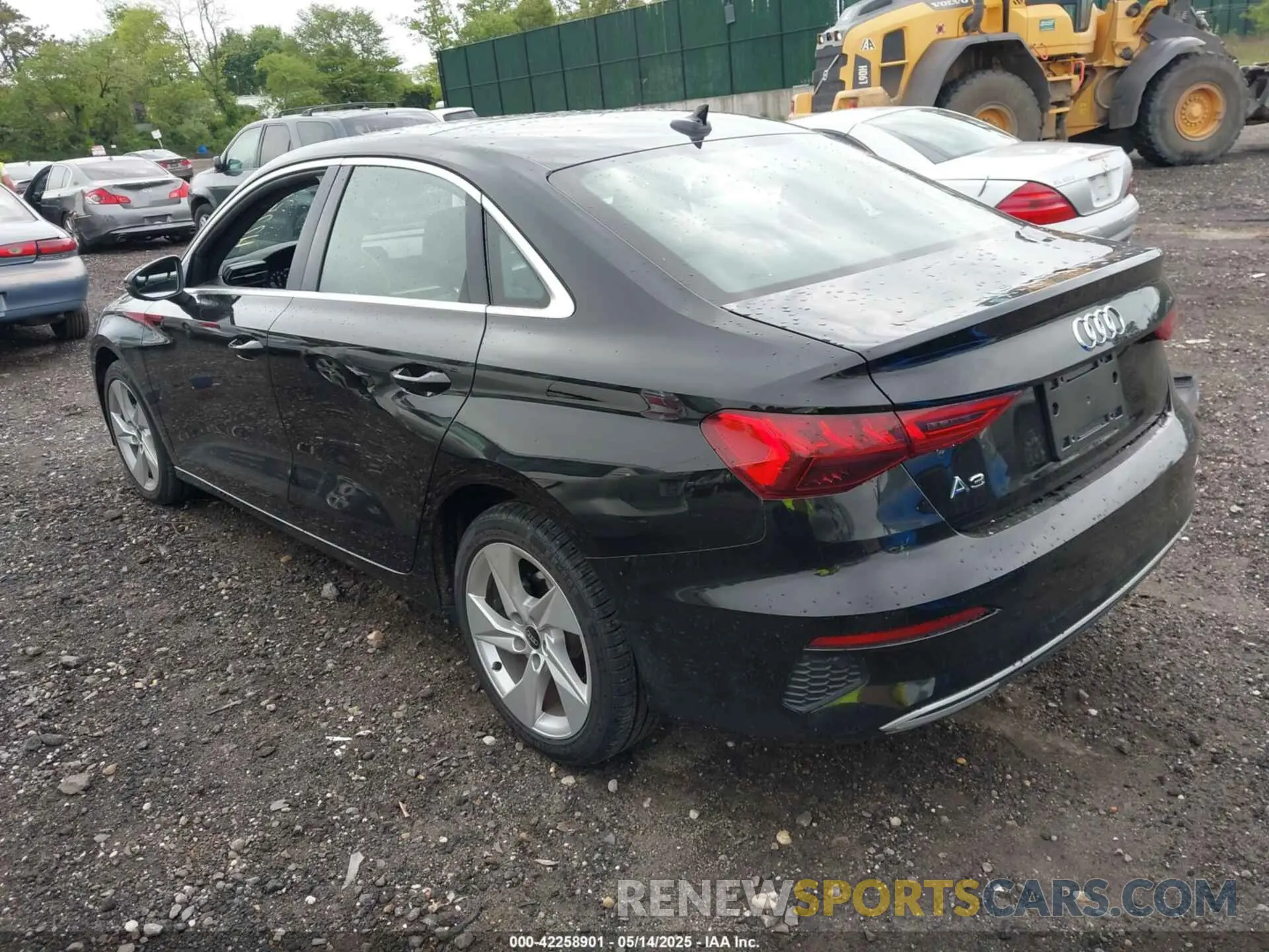 3 Photograph of a damaged car WAUAUDGY2NA035603 AUDI A3 2022