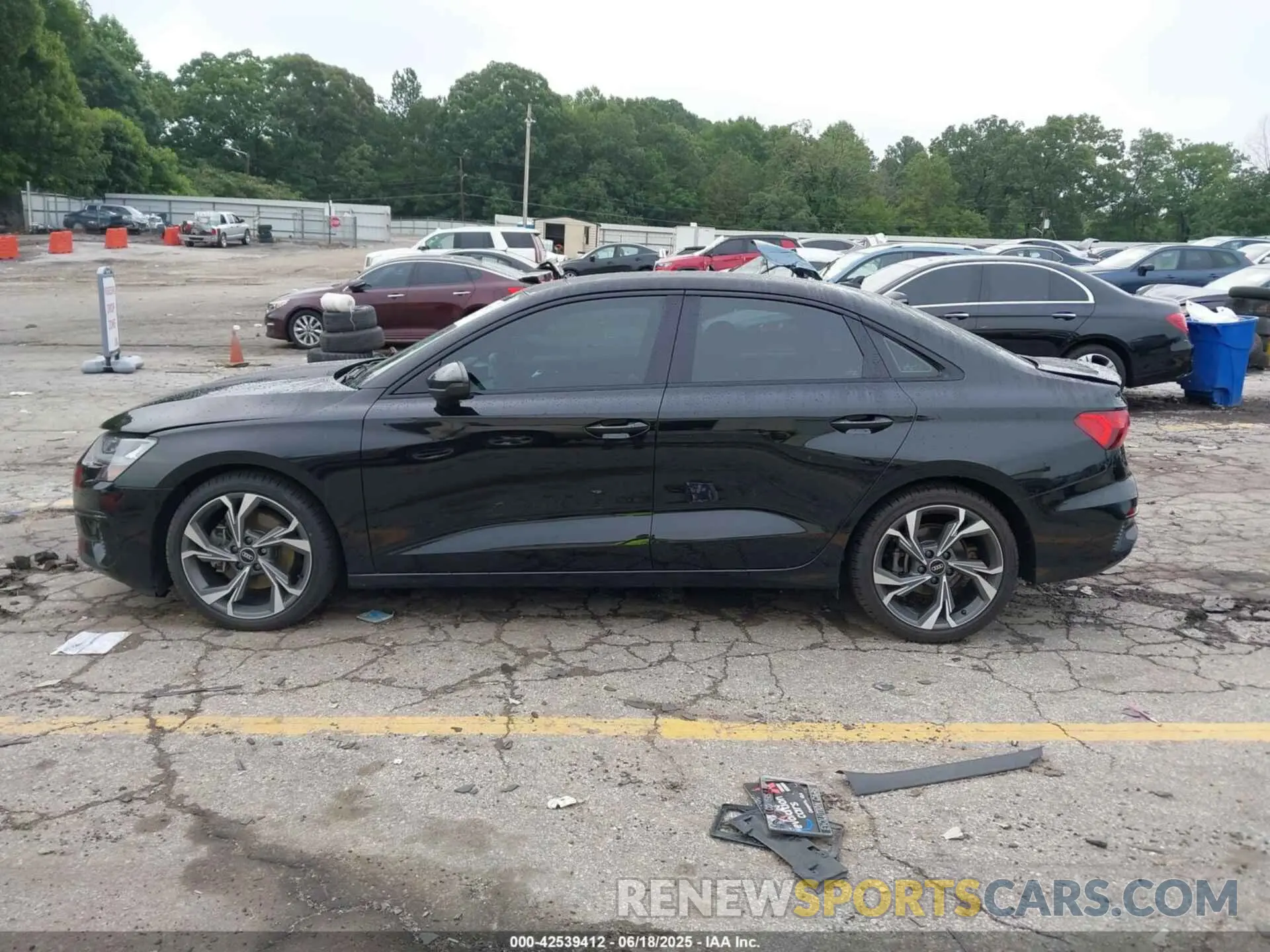 14 Photograph of a damaged car WAUAUDGY2NA105620 AUDI A3 2022