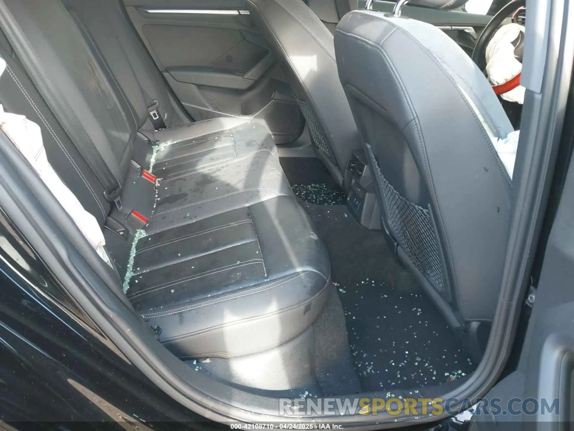 8 Photograph of a damaged car WAUAUDGY7NA029750 AUDI A3 2022