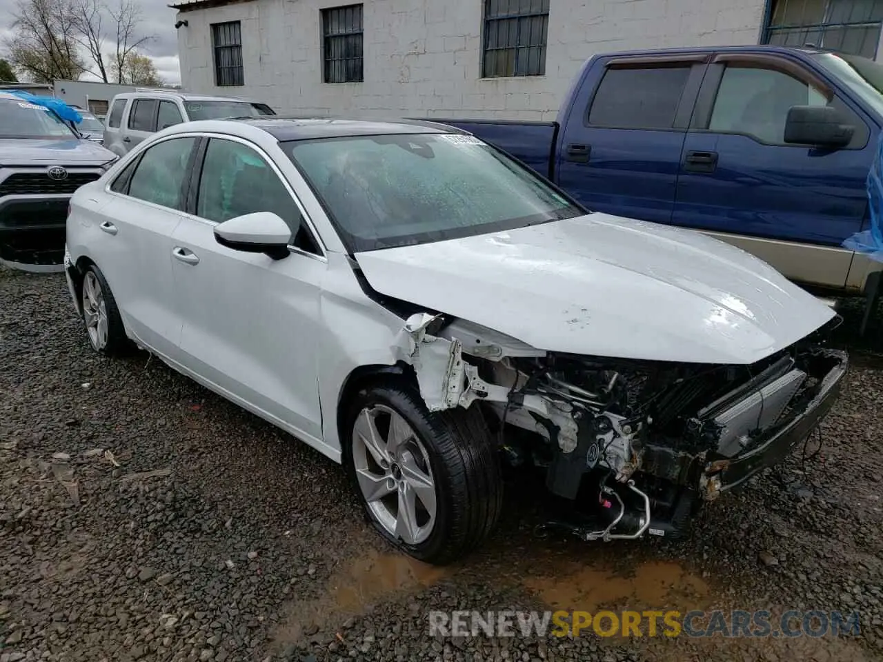 4 Photograph of a damaged car WAUGUDGY7NA065609 AUDI A3 2022