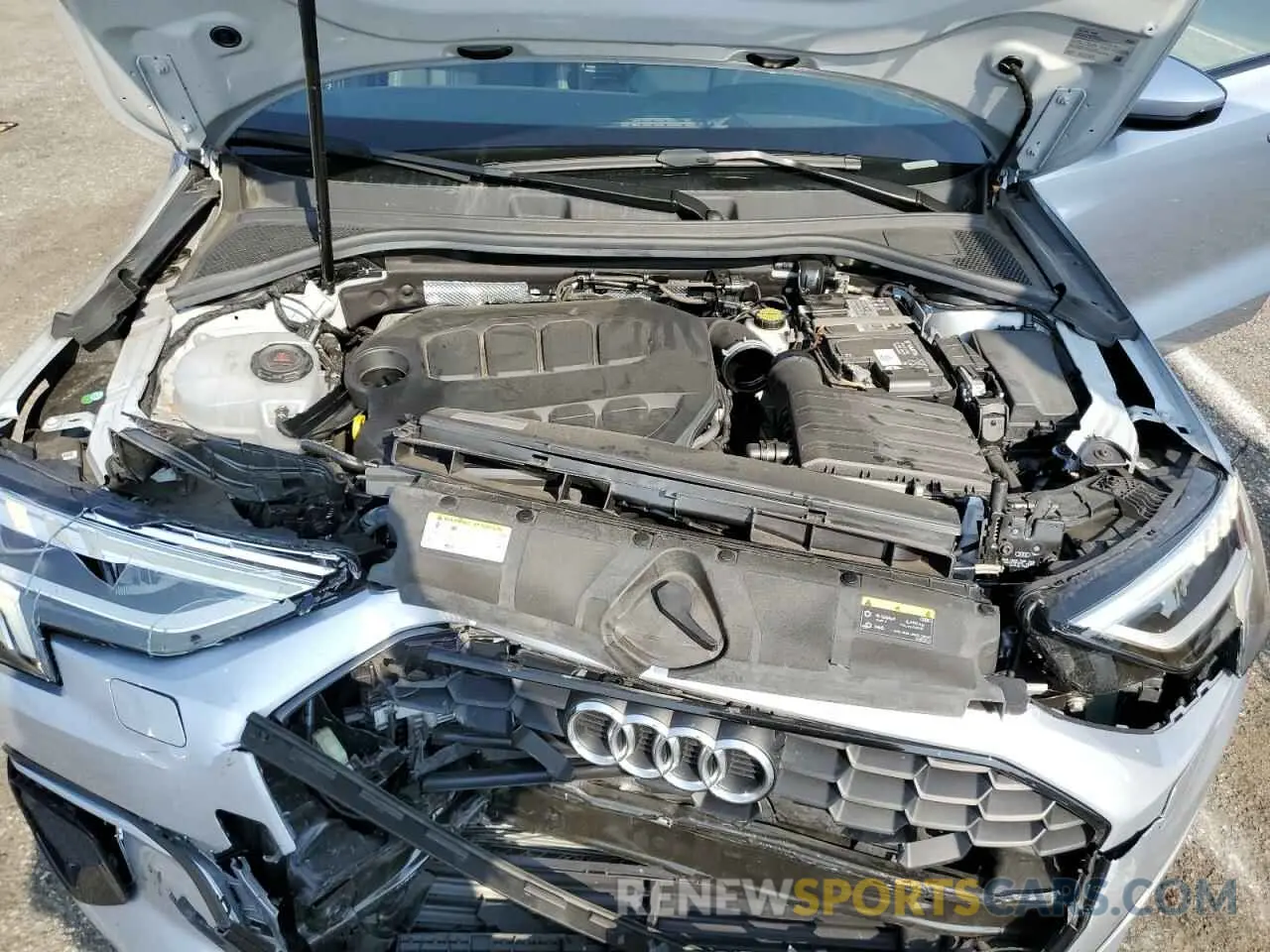 11 Photograph of a damaged car WAUHUDGY2NA085867 AUDI A3 2022