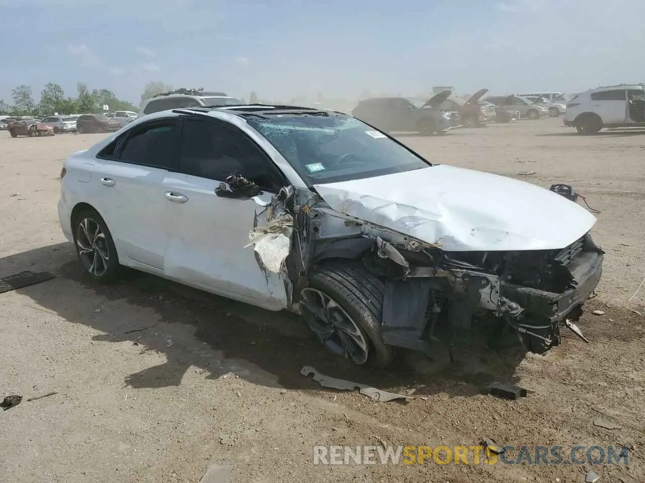 4 Photograph of a damaged car WAUHUDGY9NA086675 AUDI A3 2022