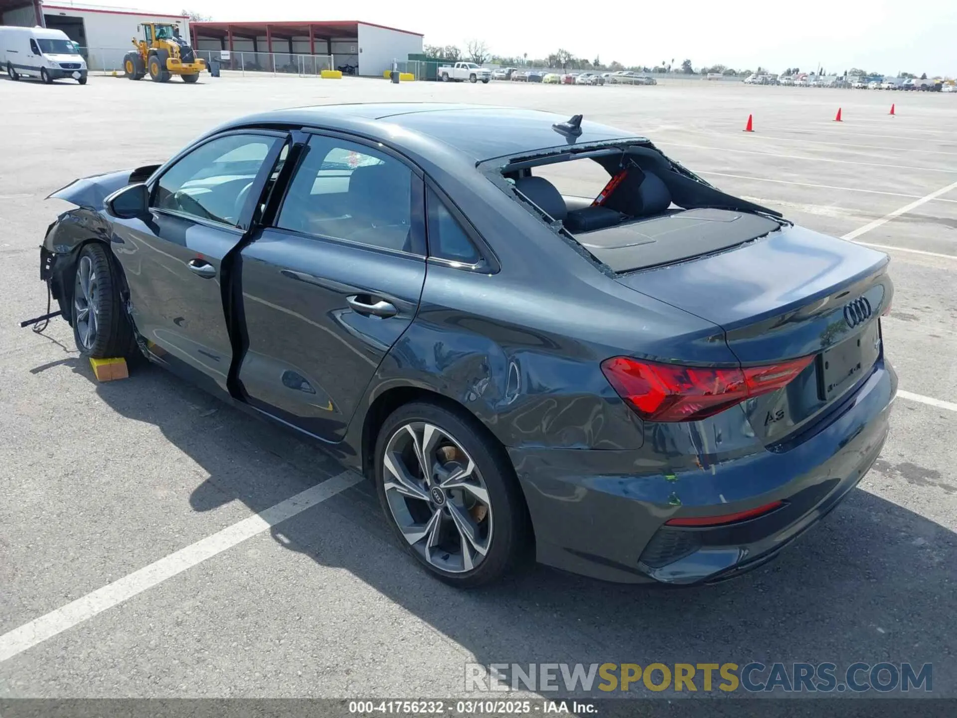 3 Photograph of a damaged car WAUJUDGY2NA100921 AUDI A3 2022