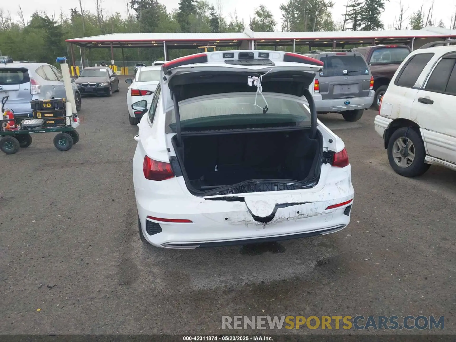 16 Photograph of a damaged car WAUAUDGYXPA118652 AUDI A3 2023