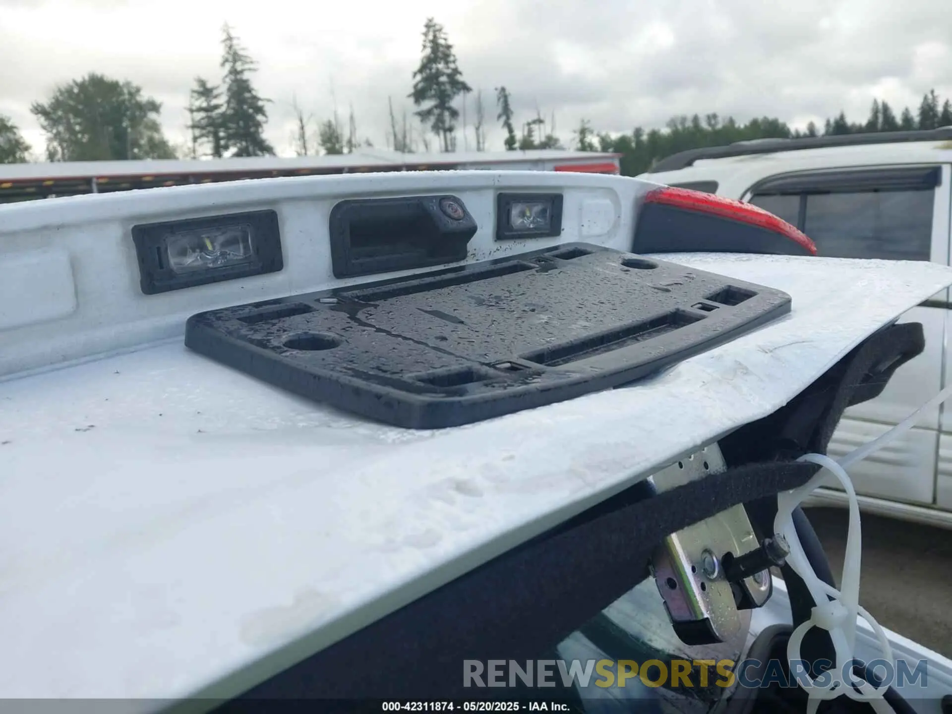 17 Photograph of a damaged car WAUAUDGYXPA118652 AUDI A3 2023