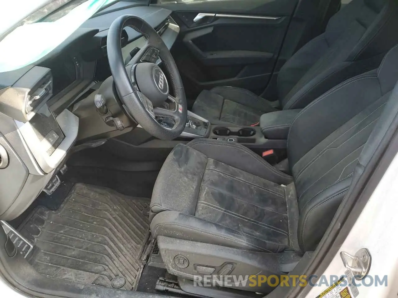 7 Photograph of a damaged car WAULUCGY0PA097524 AUDI A3 2023