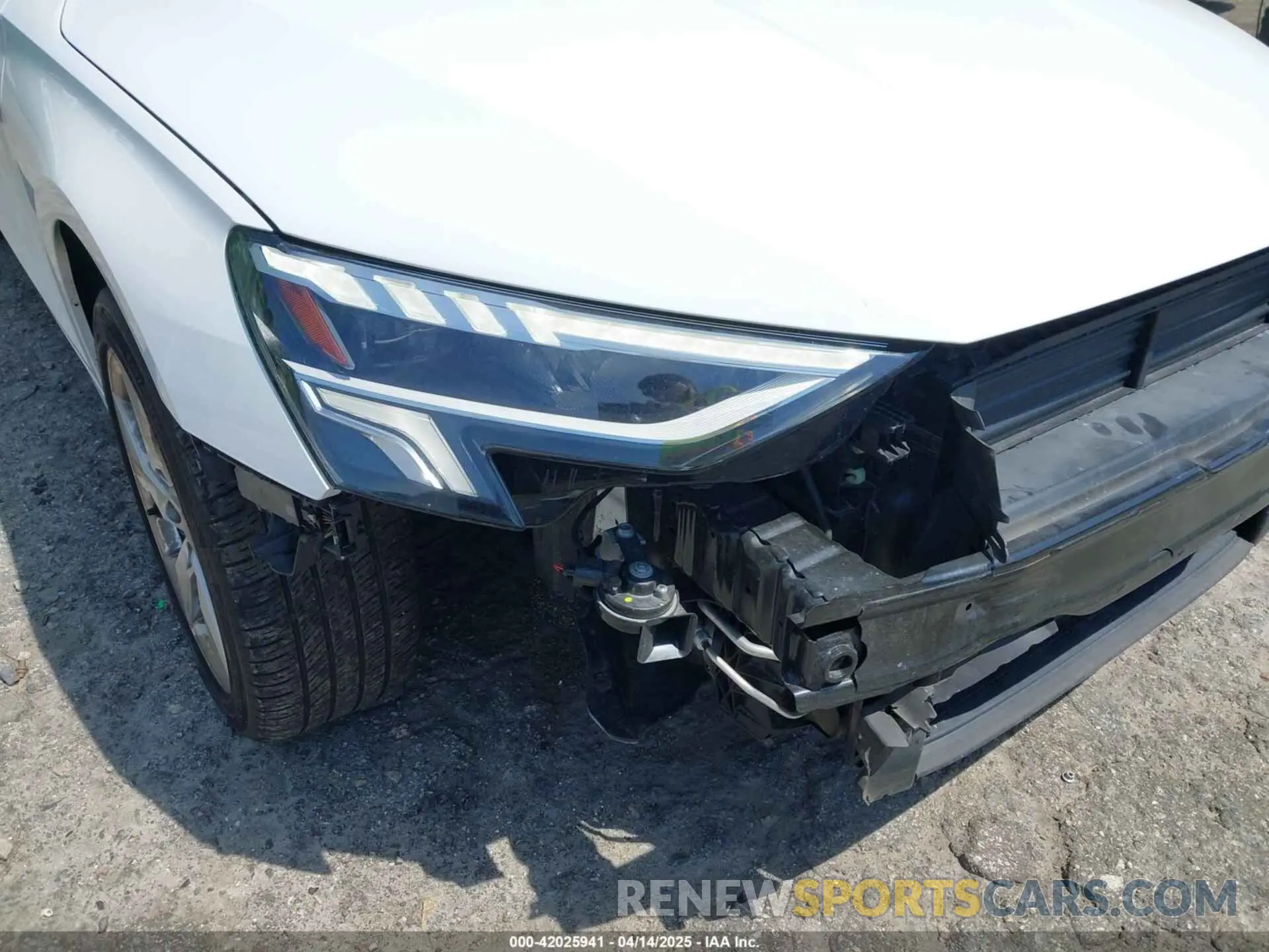 20 Photograph of a damaged car WAUAUDGY4RA011115 AUDI A3 2024
