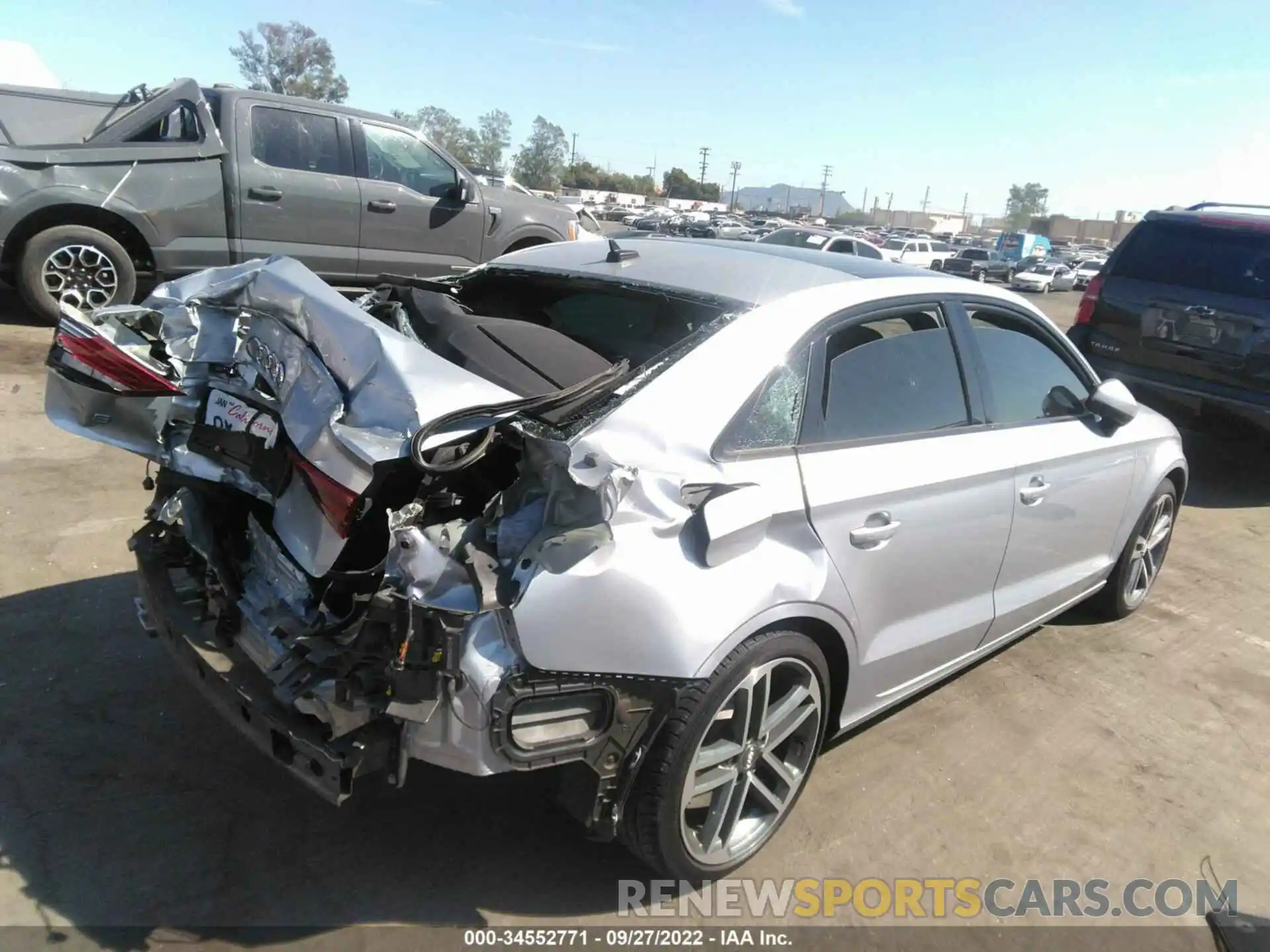 4 Photograph of a damaged car WAUAUGFF3KA125548 AUDI A3 SEDAN 2019