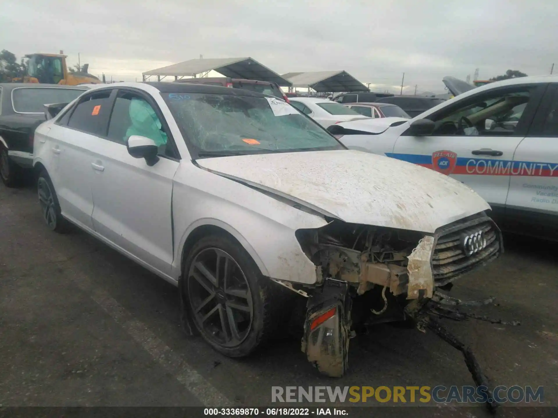 1 Photograph of a damaged car WAUAUGFF2LA058684 AUDI A3 SEDAN 2020