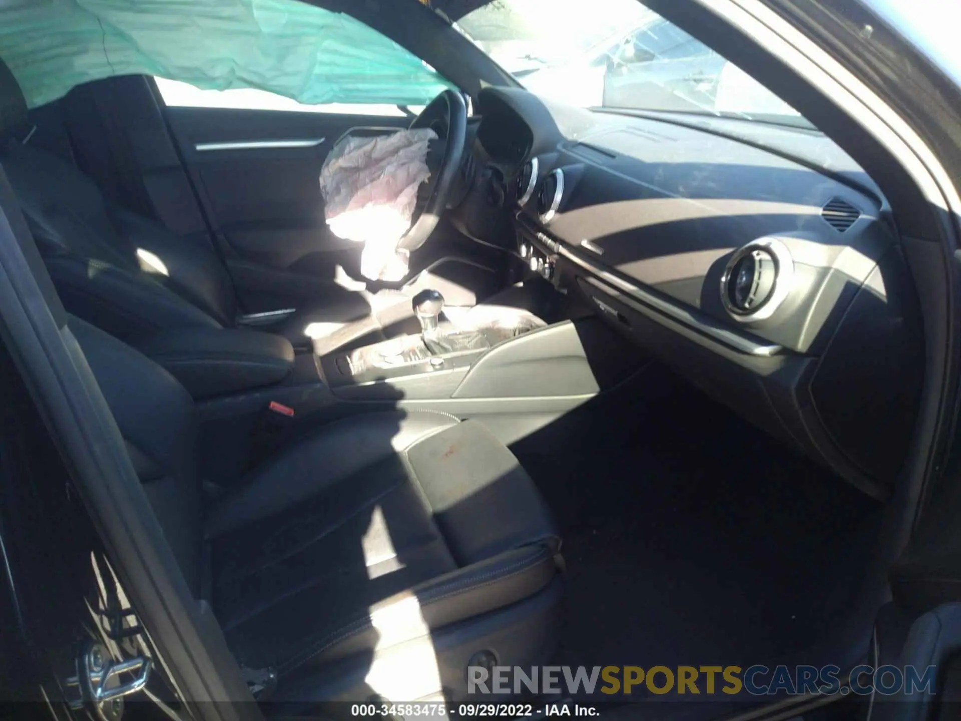 5 Photograph of a damaged car WAUCUGFF7LA005987 AUDI A3 SEDAN 2020