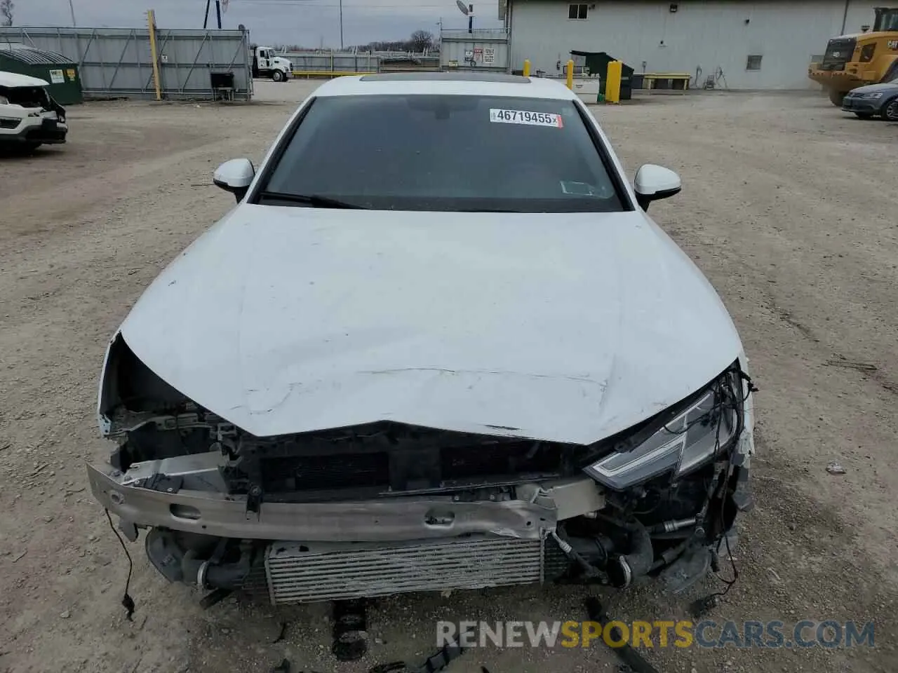 5 Photograph of a damaged car WAUANAF47KN010887 AUDI A4 2019