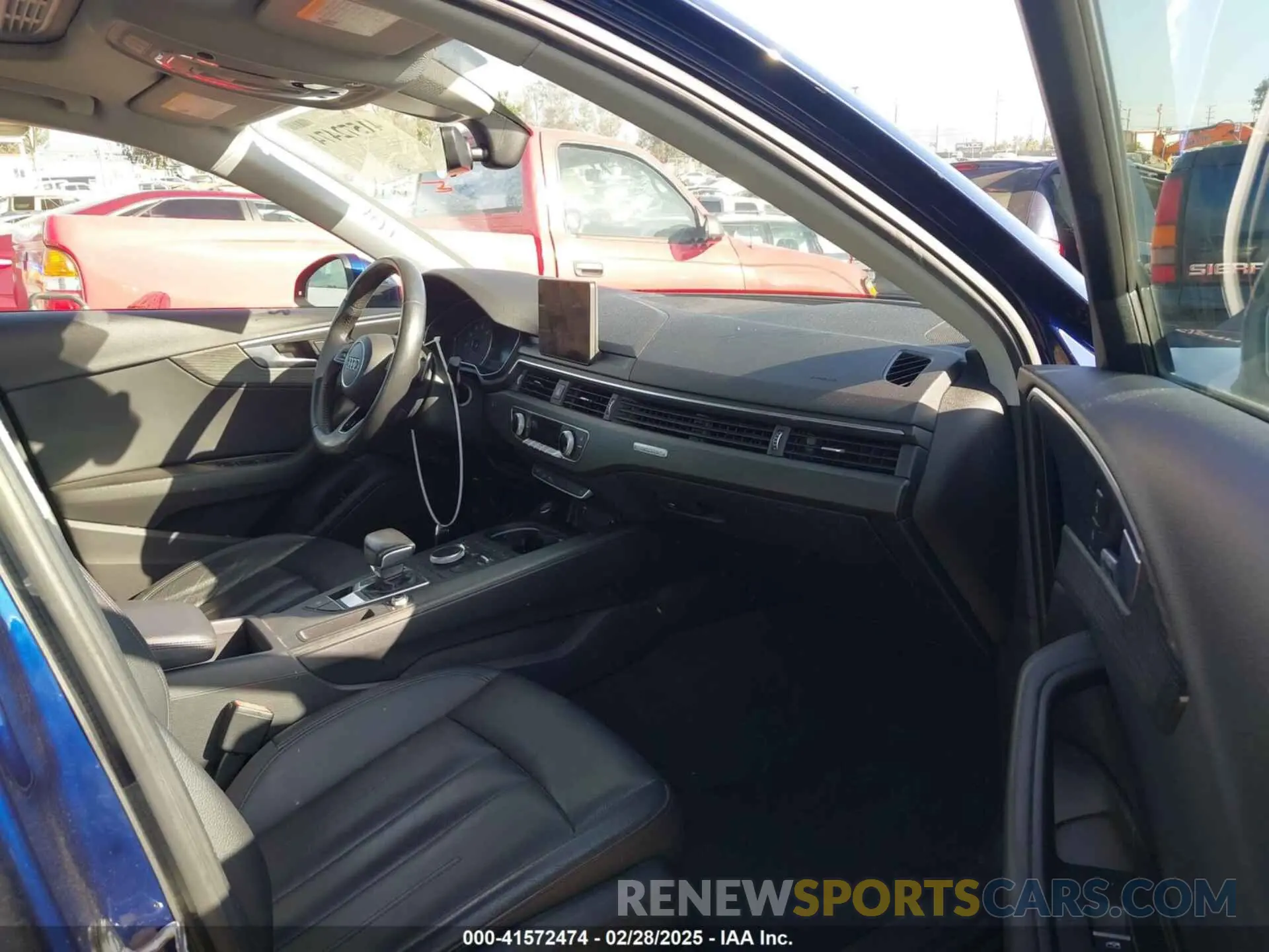 5 Photograph of a damaged car WAUDNAF44KN006633 AUDI A4 2019