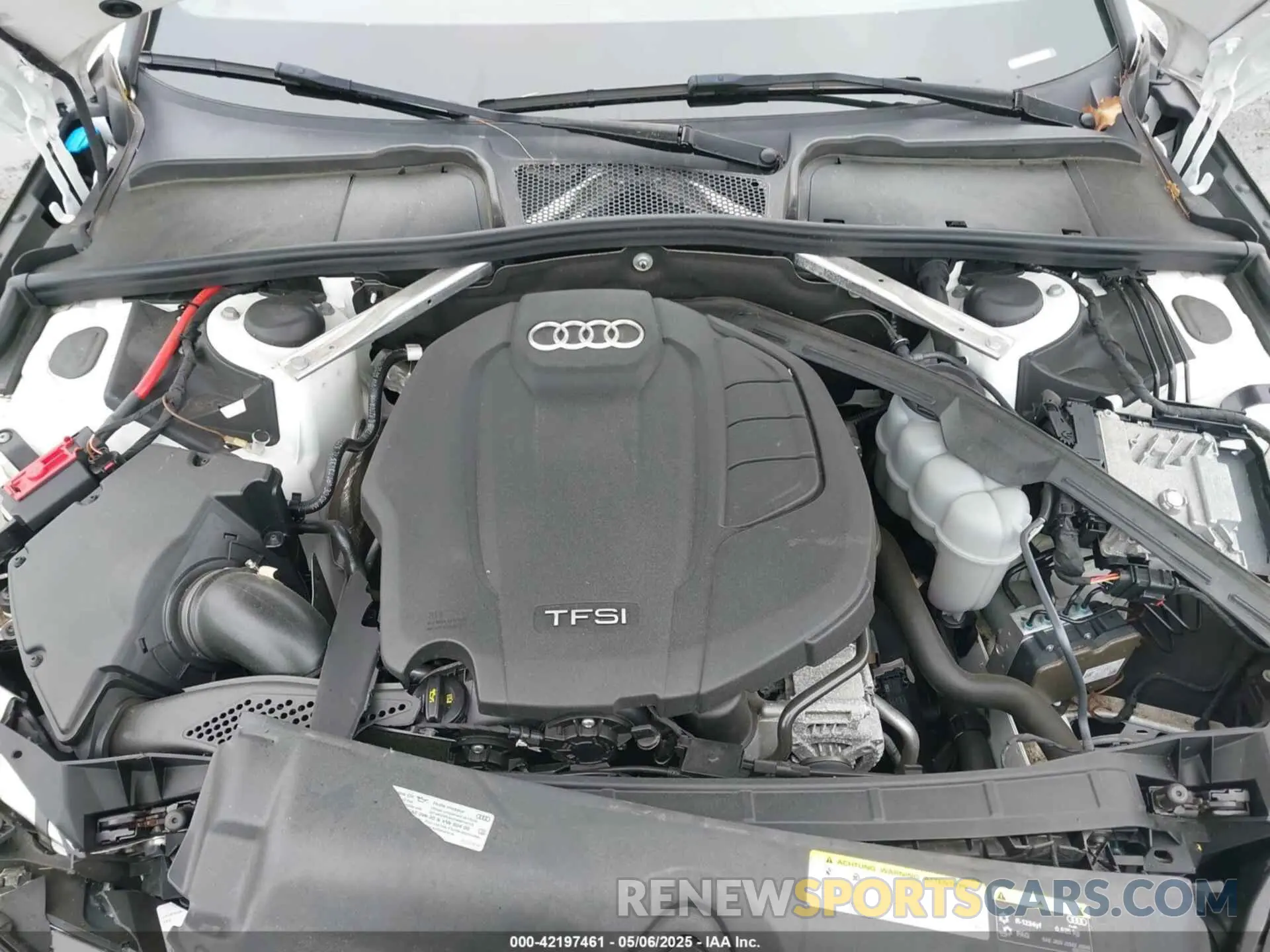 10 Photograph of a damaged car WAUDNAF44KN019219 AUDI A4 2019