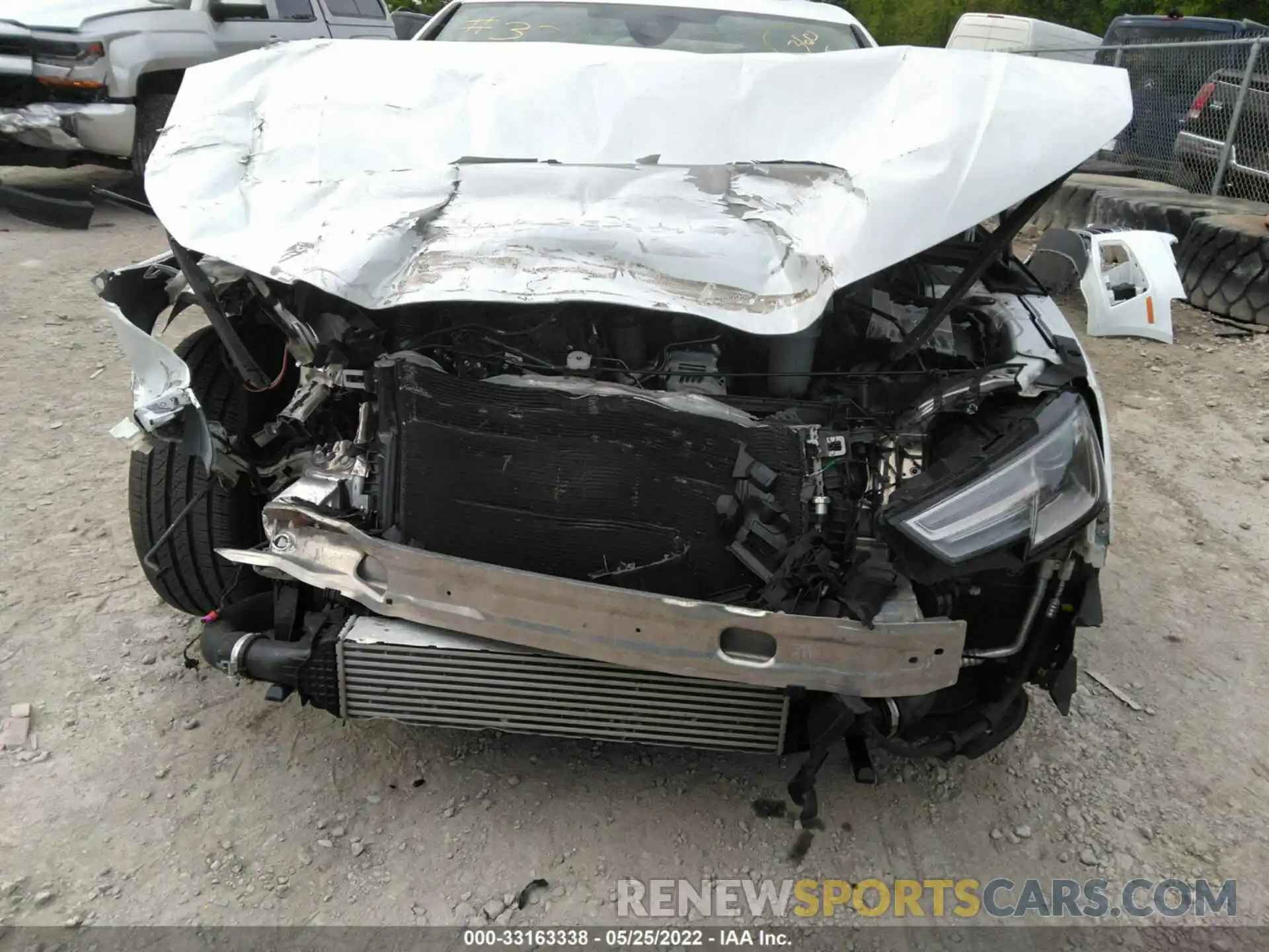 6 Photograph of a damaged car WAUDNAF47KA014099 AUDI A4 2019