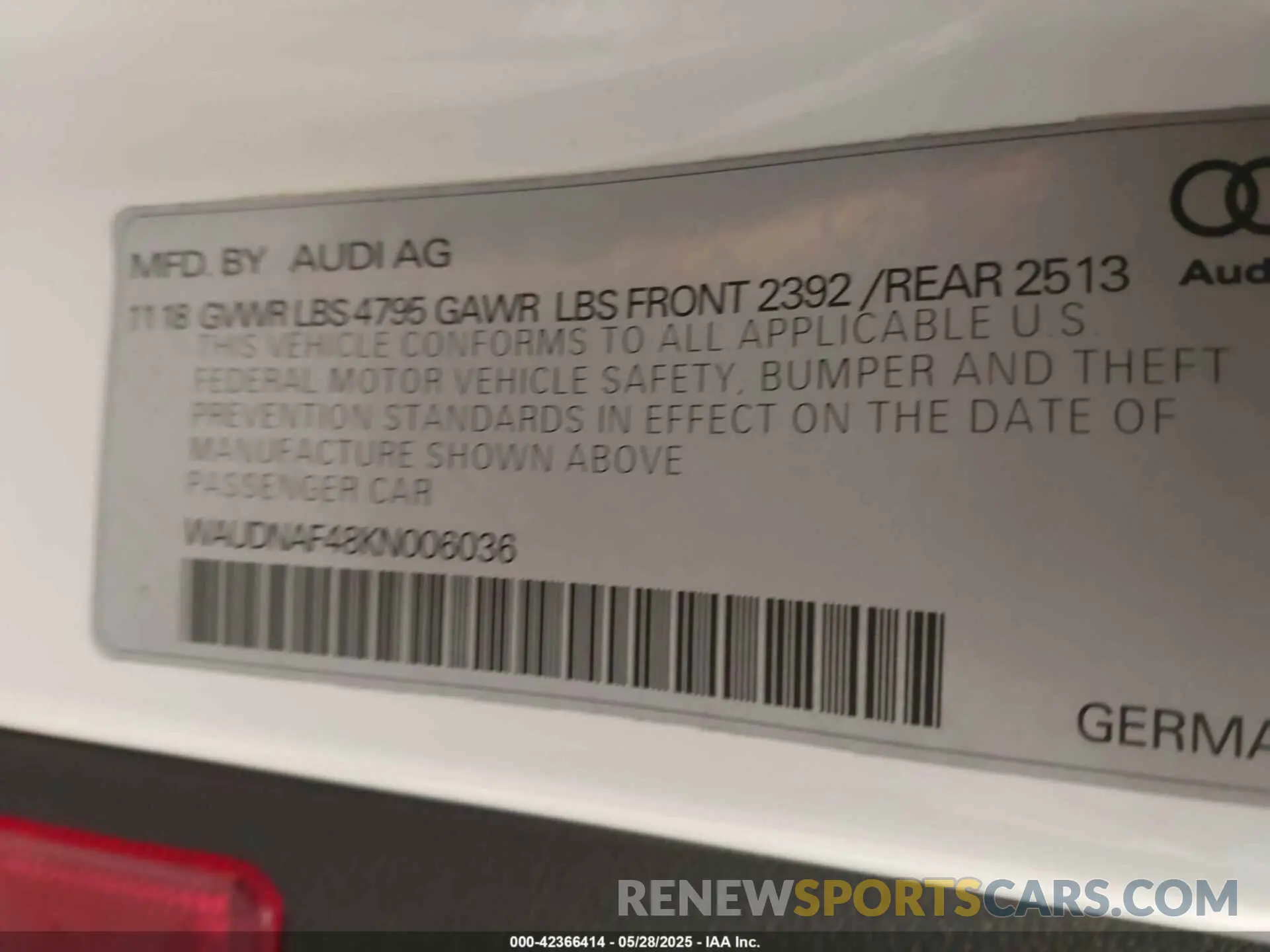 9 Photograph of a damaged car WAUDNAF48KN006036 AUDI A4 2019