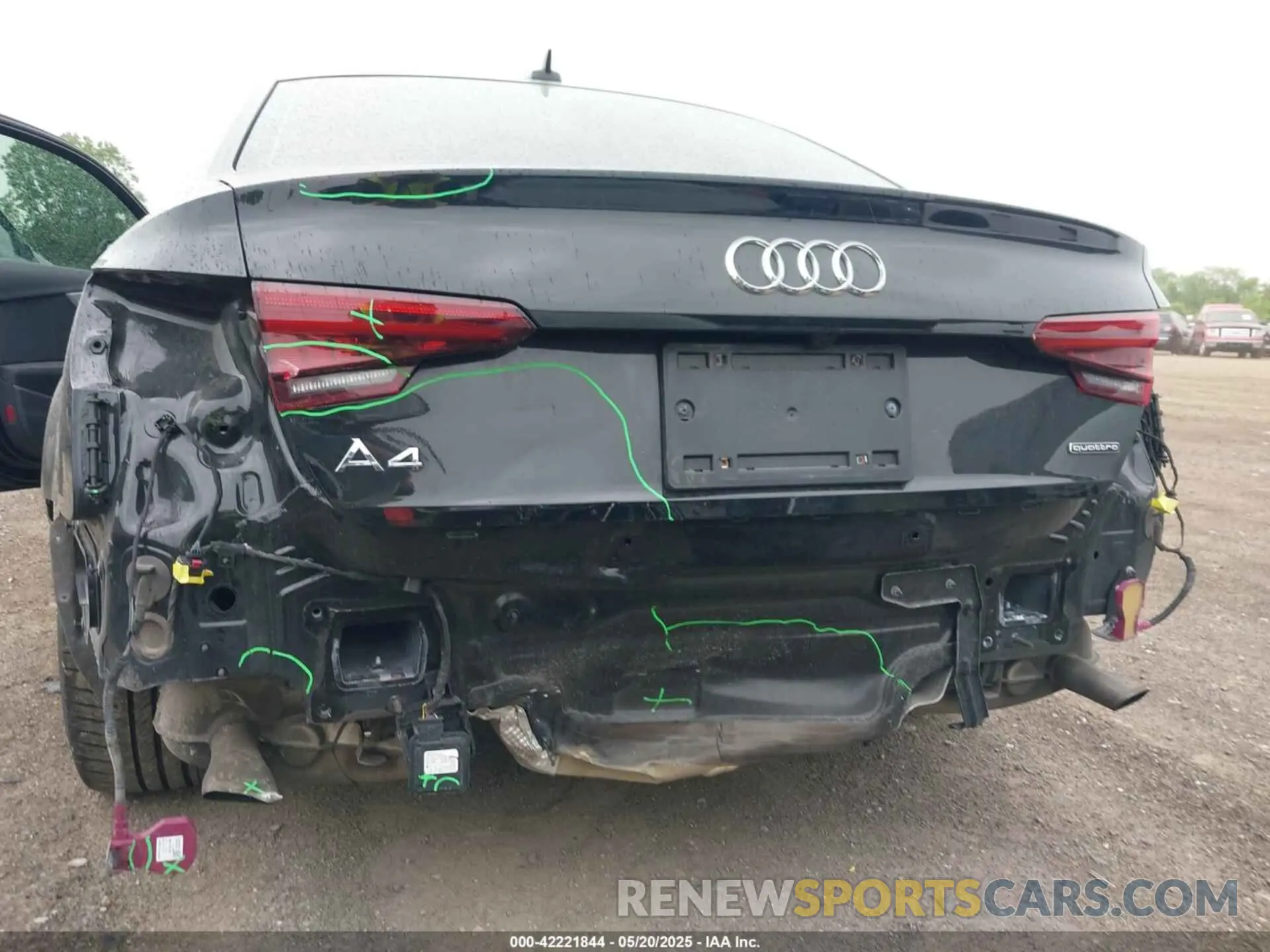 6 Photograph of a damaged car WAUENAF40KA021383 AUDI A4 2019